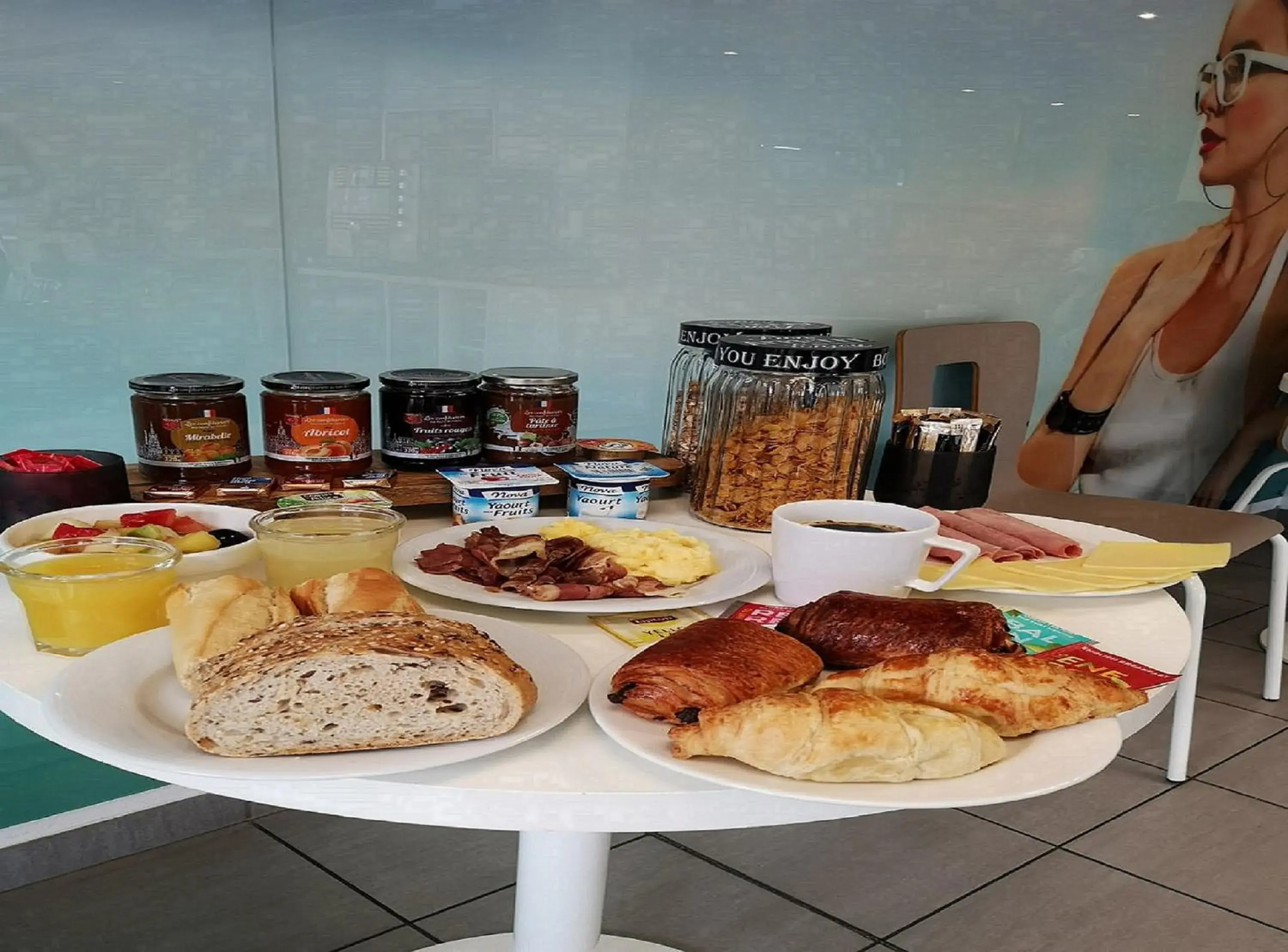 Breakfast in Kyriad Direct Arras - Saint-Laurent-Blangy - Parc Expo Breakfast in Kyriad Direct Arras - Saint-Laurent-Blangy - Parc Expo