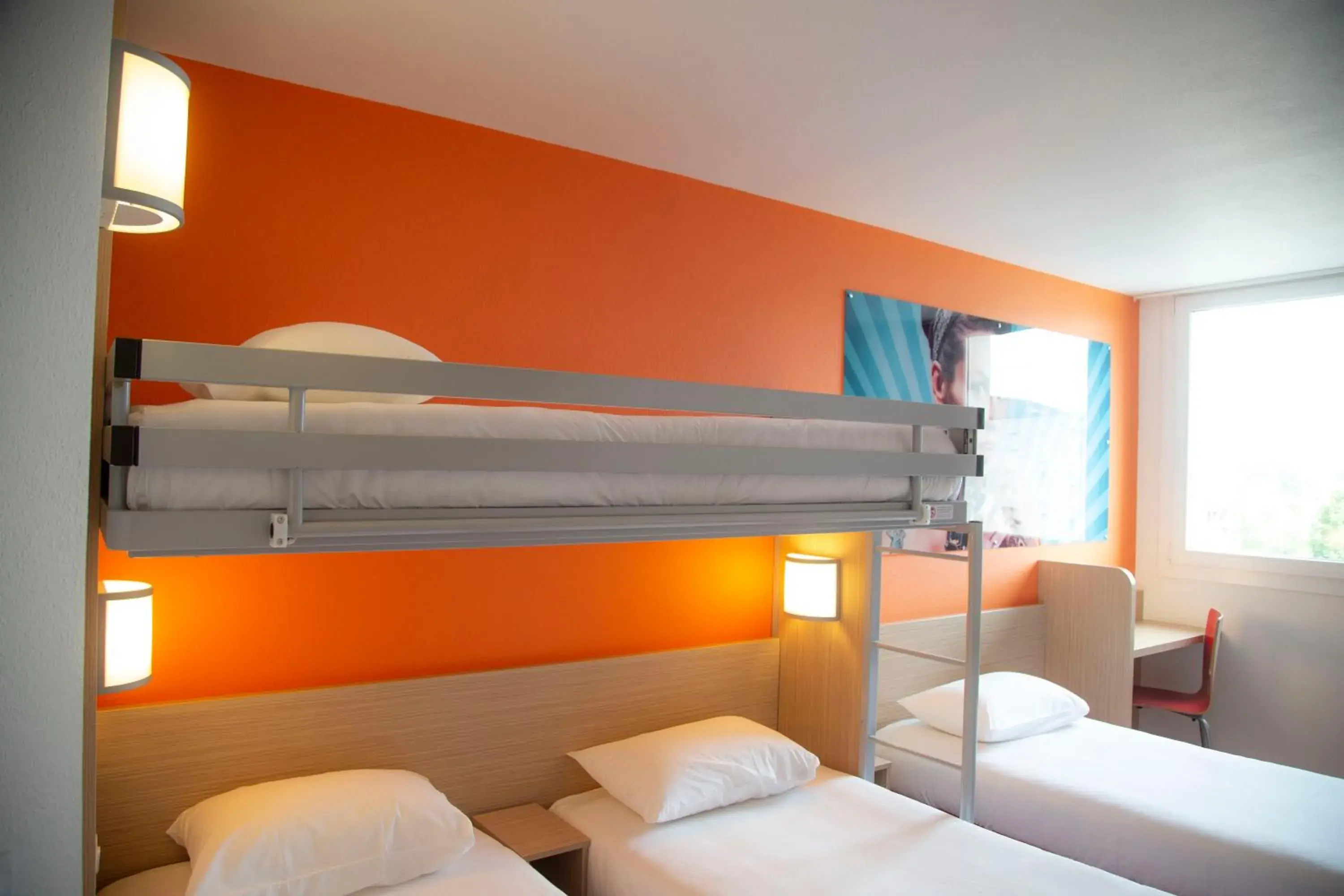 Next Generation Quadruple Room with 4 Single Beds in Kyriad Direct Arras - Saint-Laurent-Blangy - Parc Expo Next Generation Quadruple Room with 4 Single Beds in Kyriad Direct Arras - Saint-Laurent-Blangy - Parc Expo