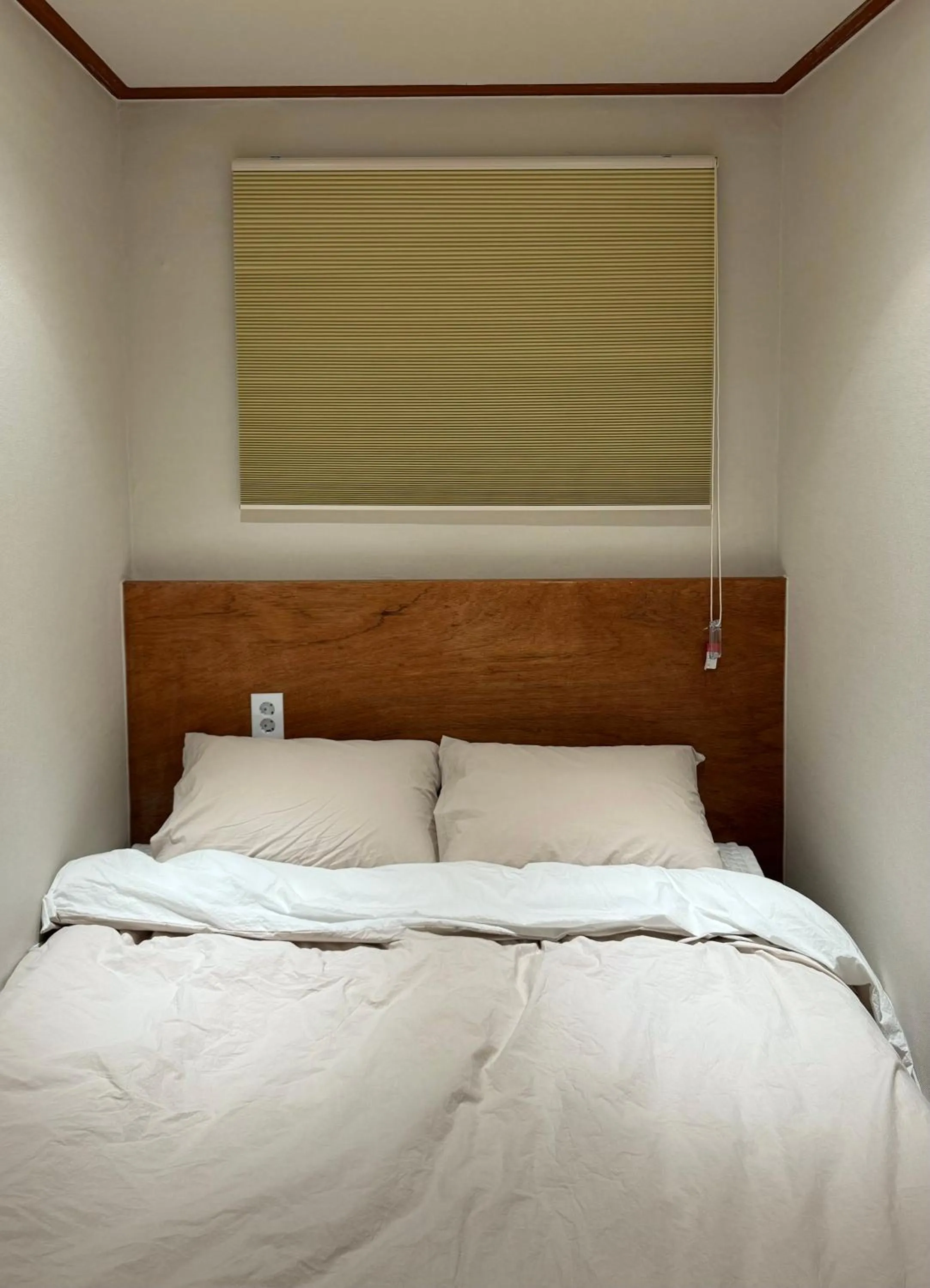 Bedroom, Bed in DADU House