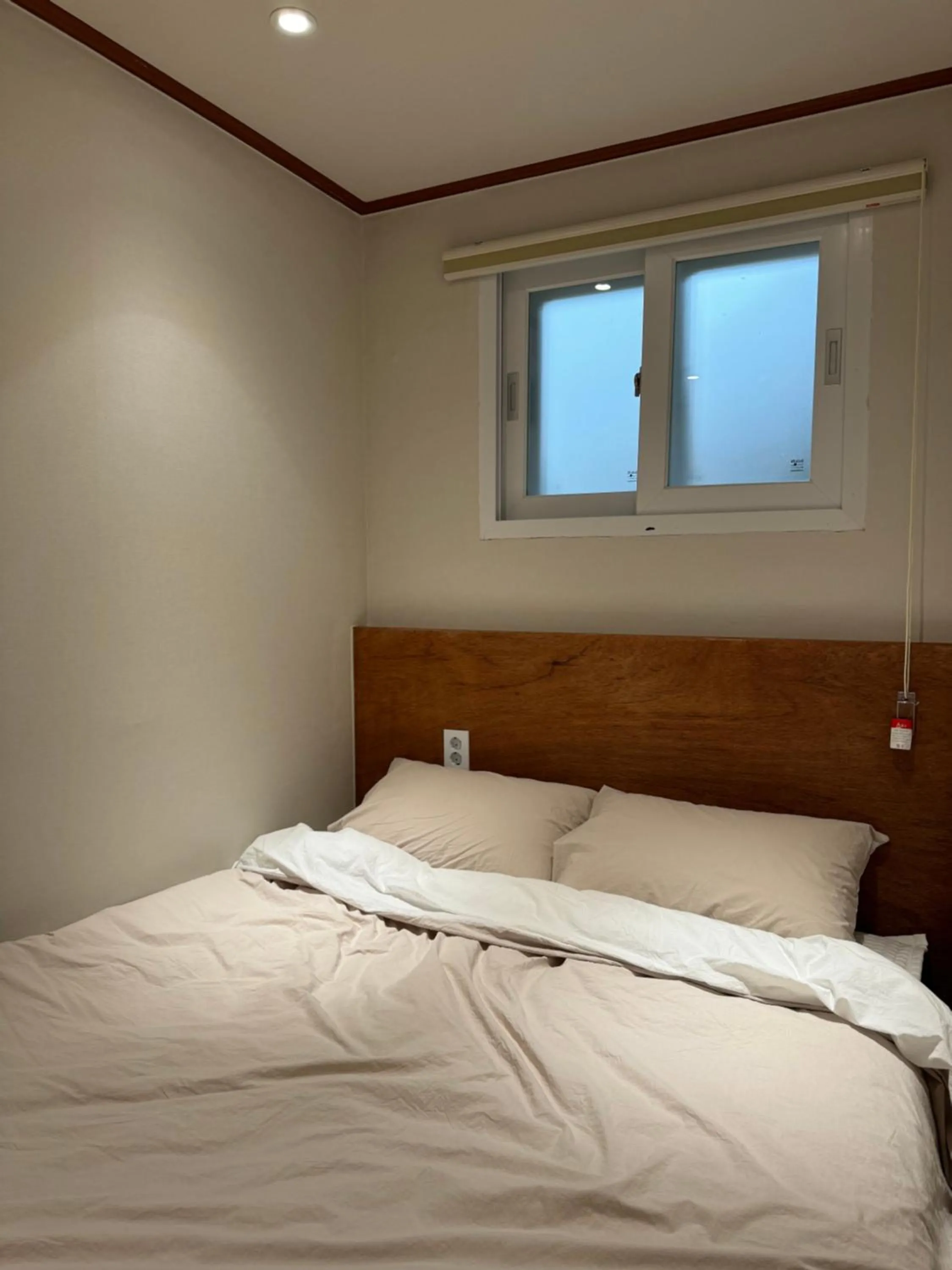 Bedroom, Bed in DADU House