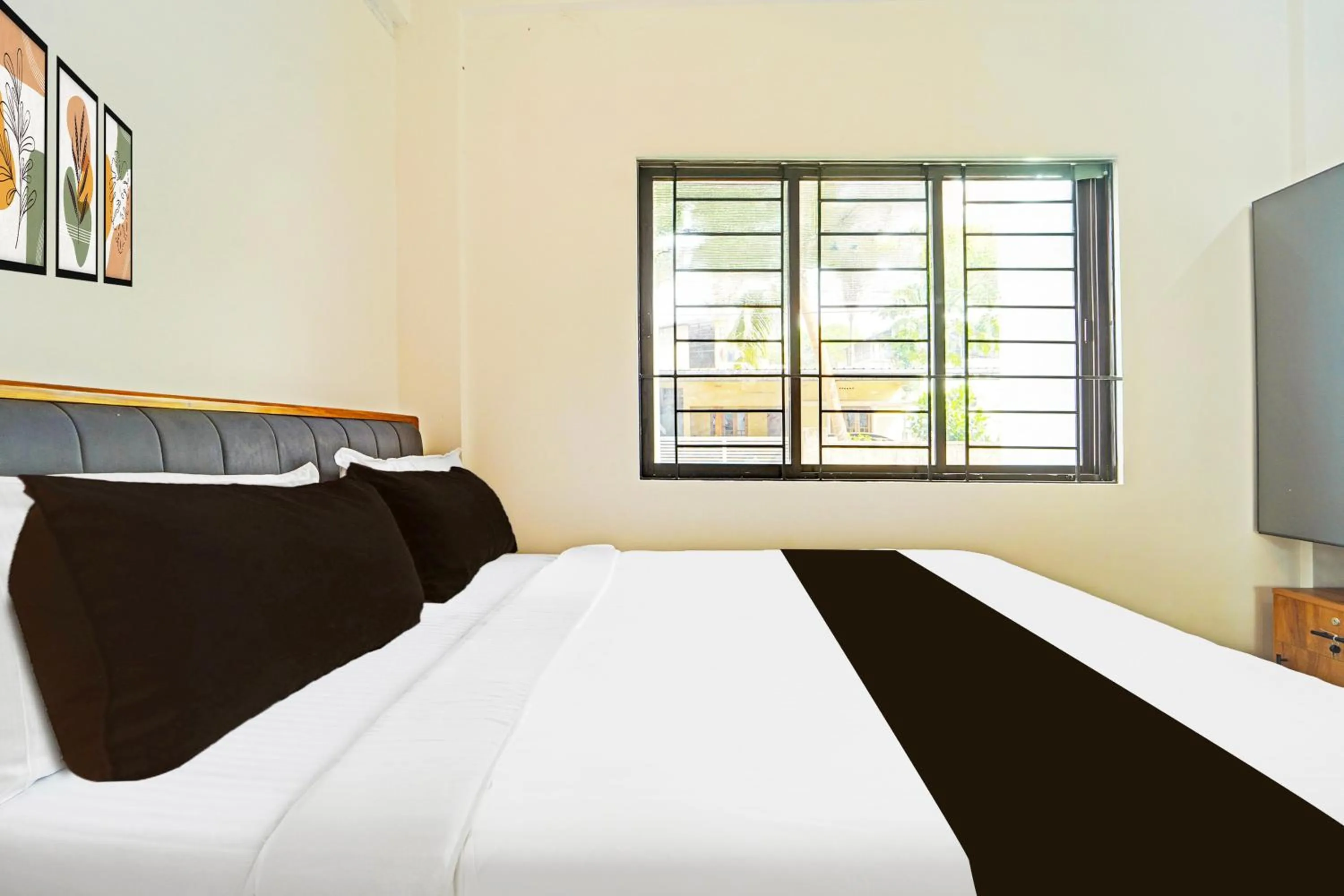 Bedroom, Bed in Super Hotel O Kalamassery Near Medical College
