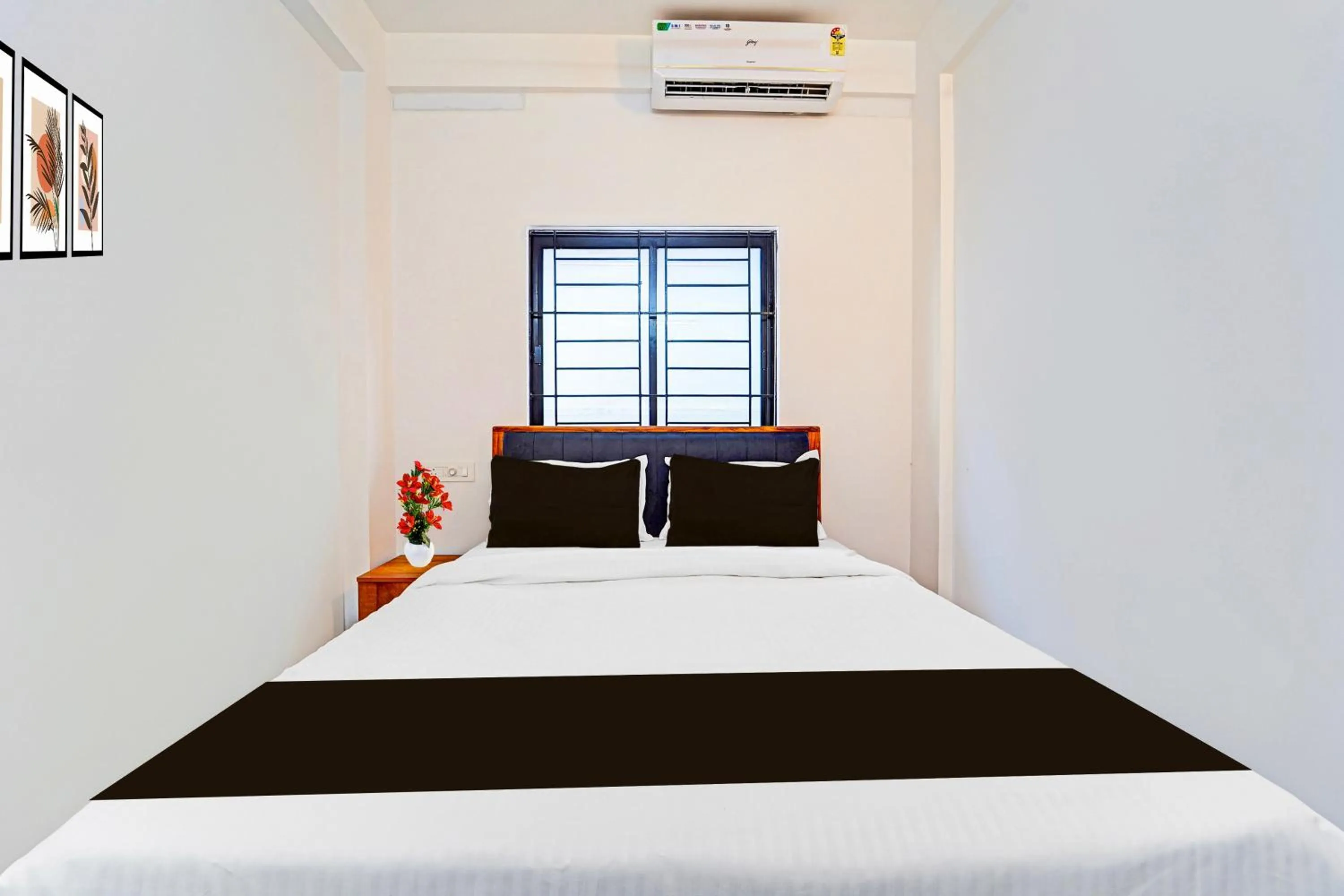 Bedroom, Bed in Super Hotel O Kalamassery Near Medical College