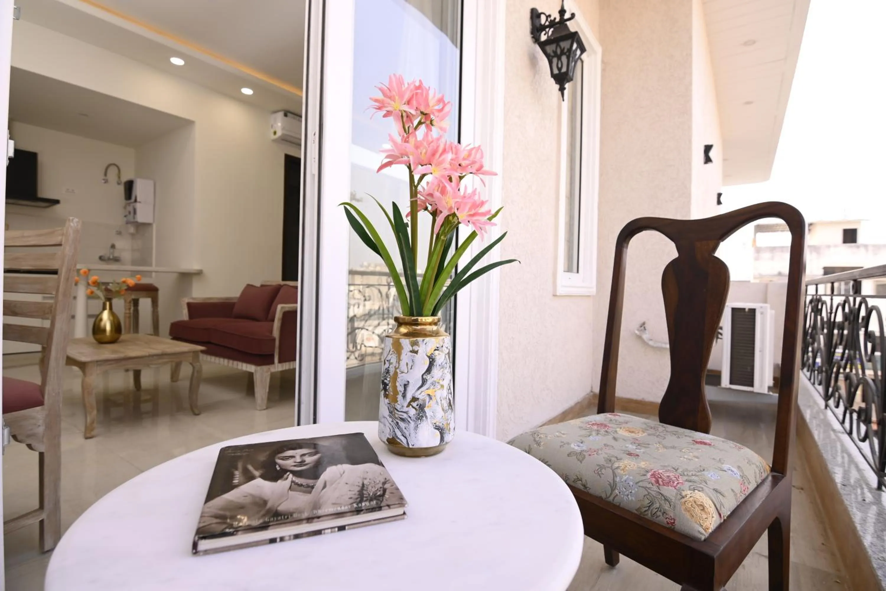 Seating area in Casa99