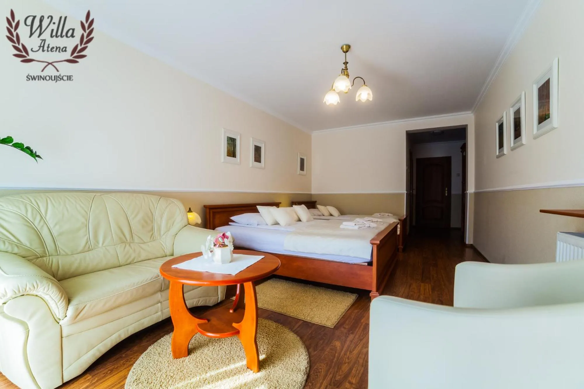 Photo of the whole room, Bed in Willa Atena