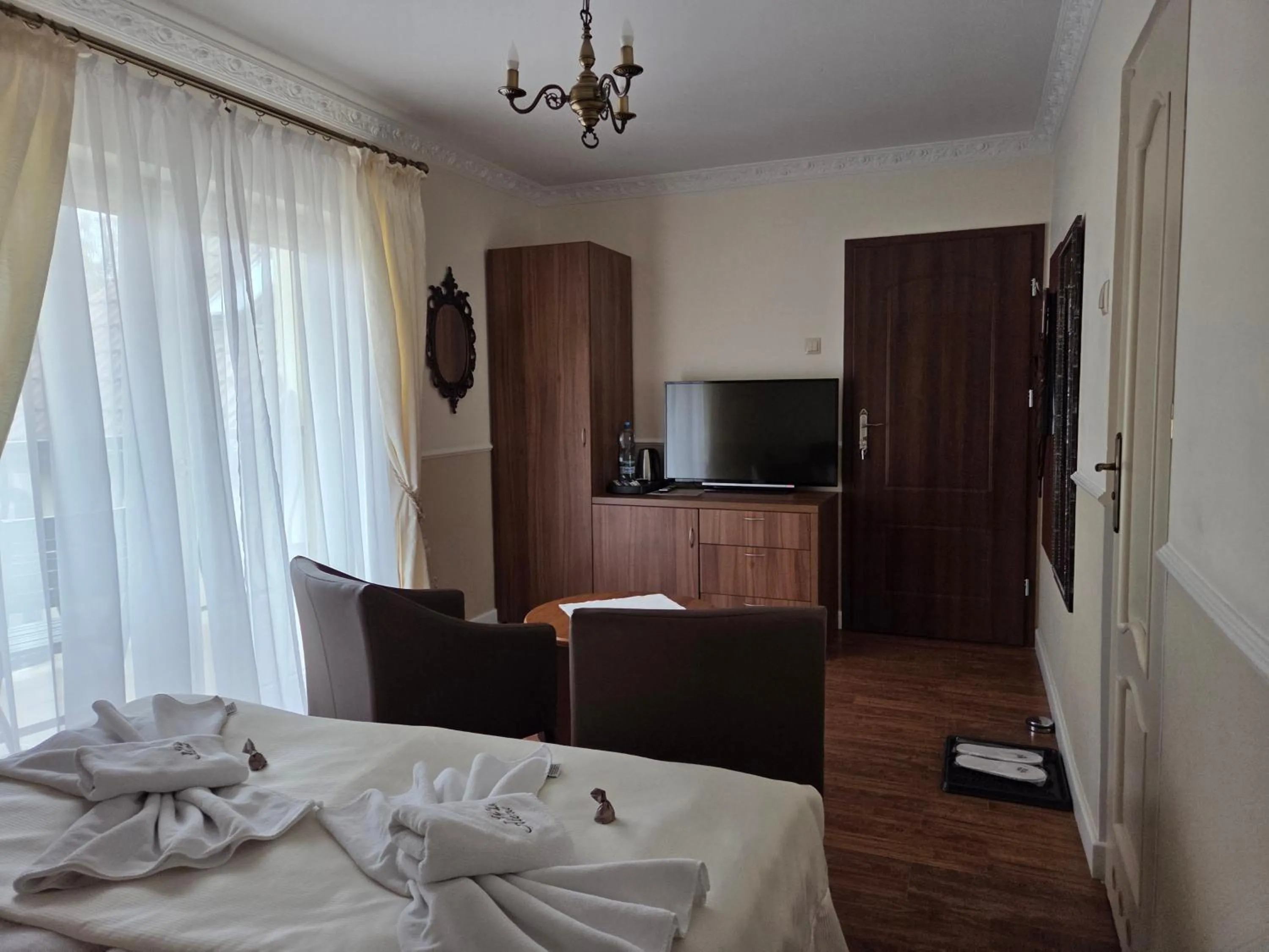 Photo of the whole room in Willa Atena