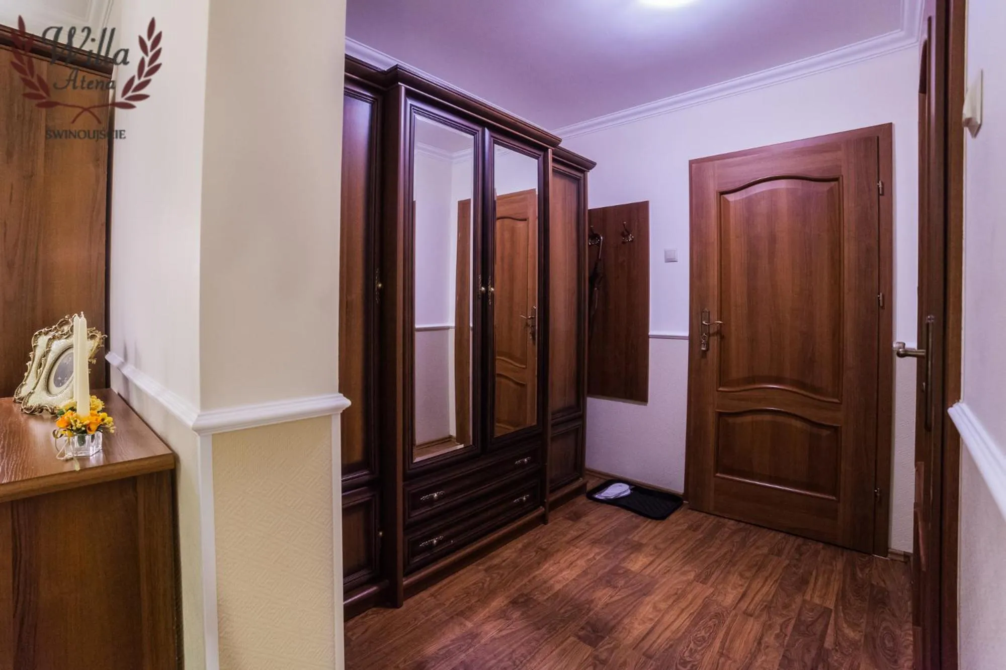 Photo of the whole room in Willa Atena