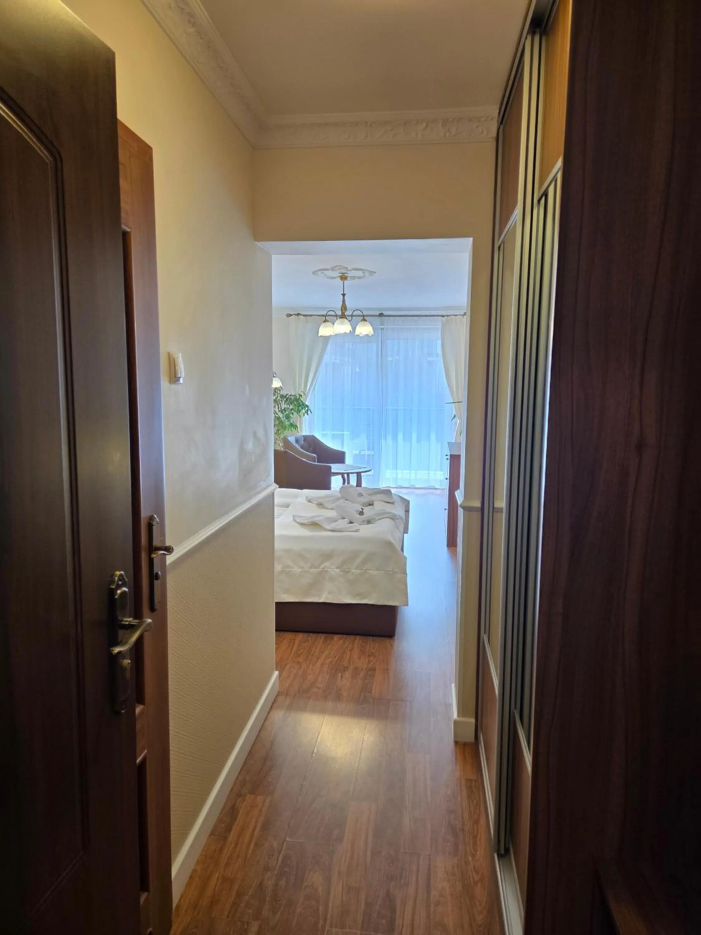 wardrobe, Bed in Willa Atena