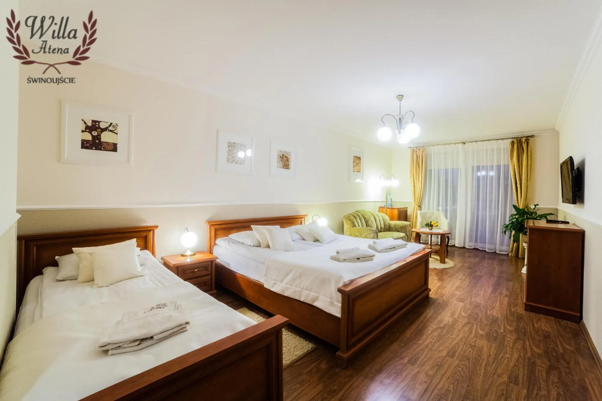 Photo of the whole room, Bed in Willa Atena