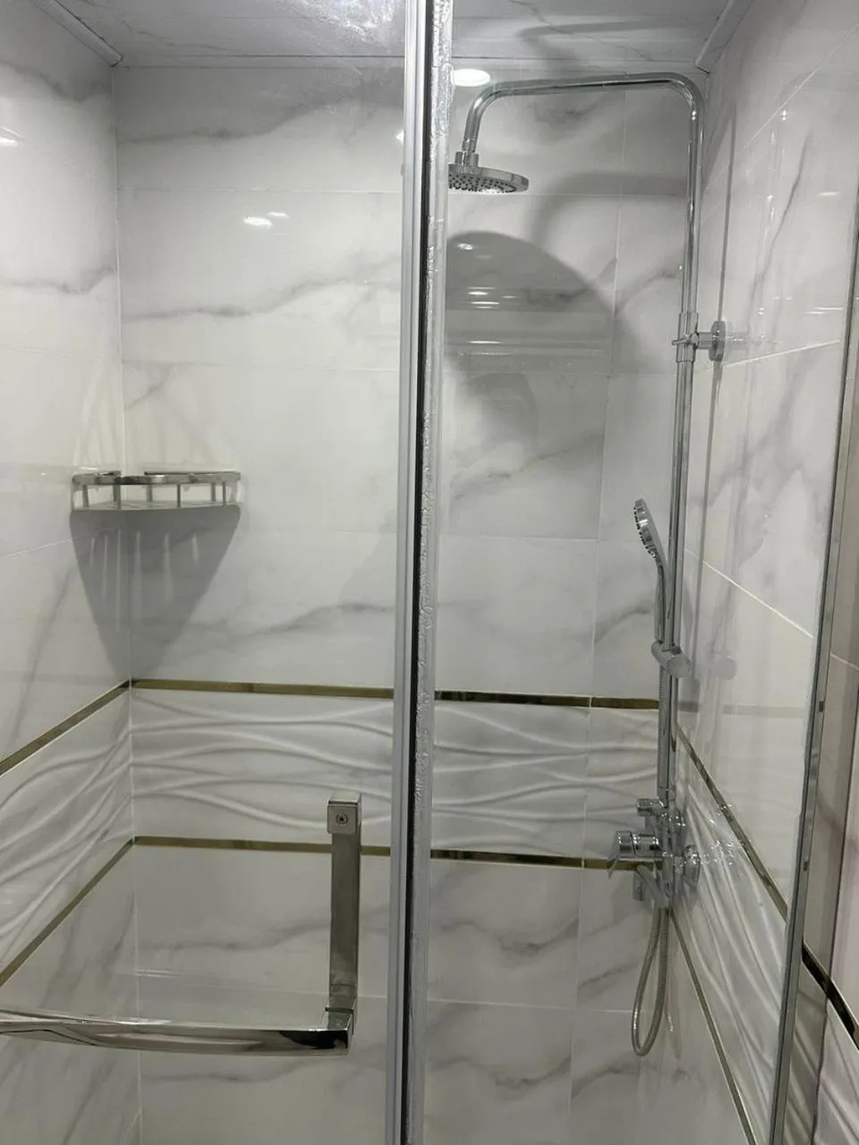 Shower in Soro Hotel