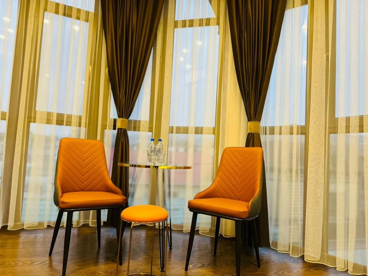 Seating area in Soro Hotel