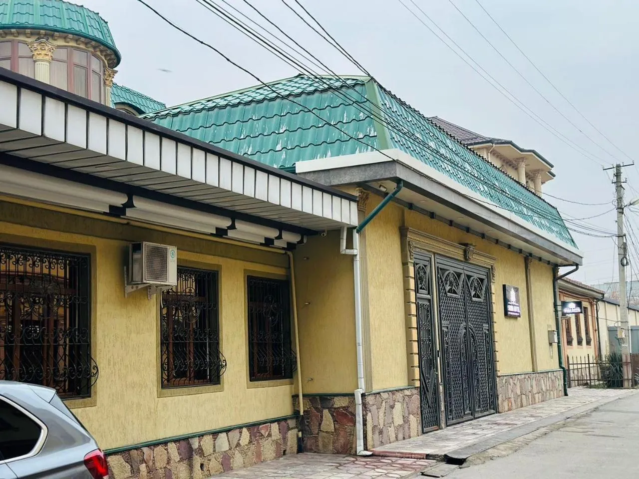 Property building in Soro Hotel