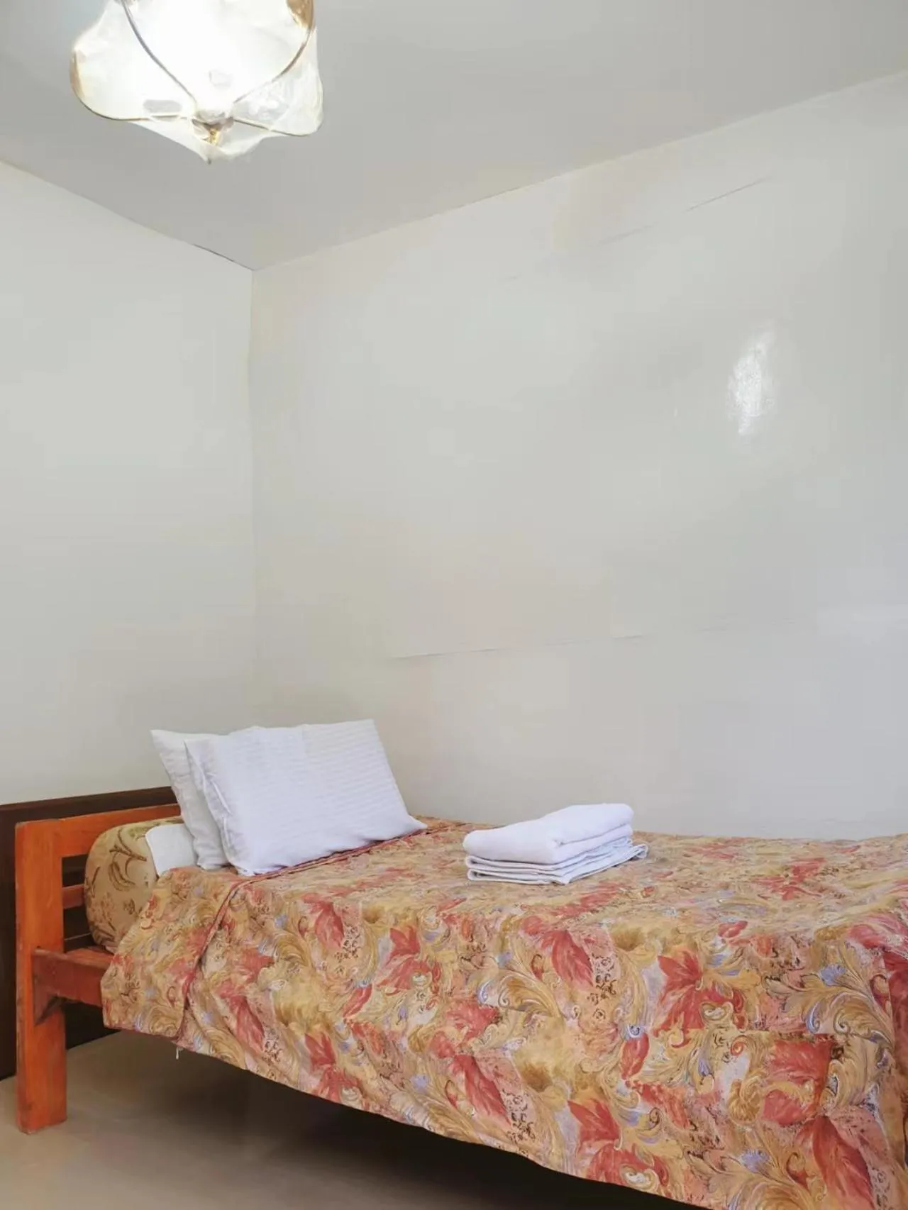 Villa Rose Boarding House and Homestay