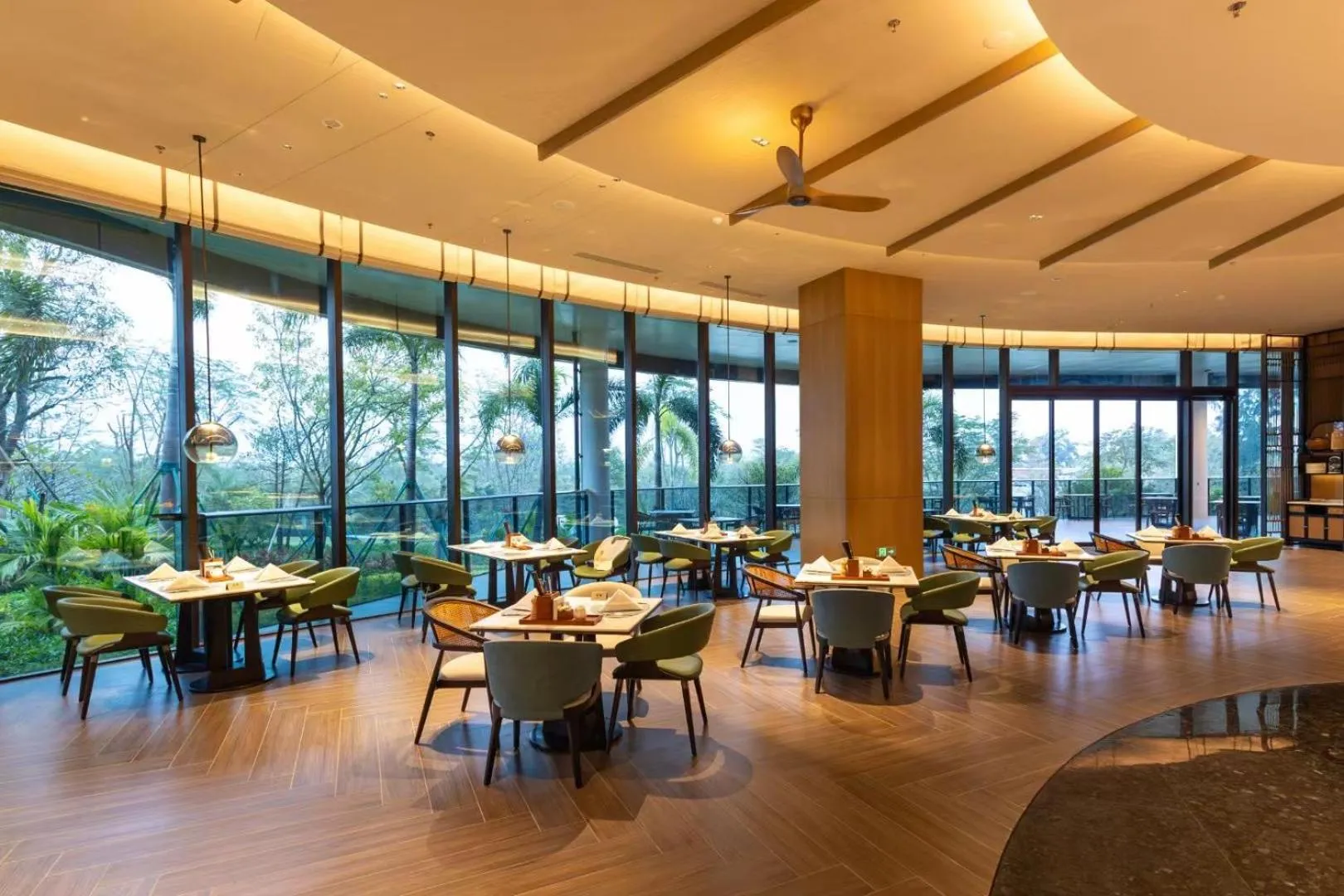 Restaurant/places to eat in Beihai Marriott Resort