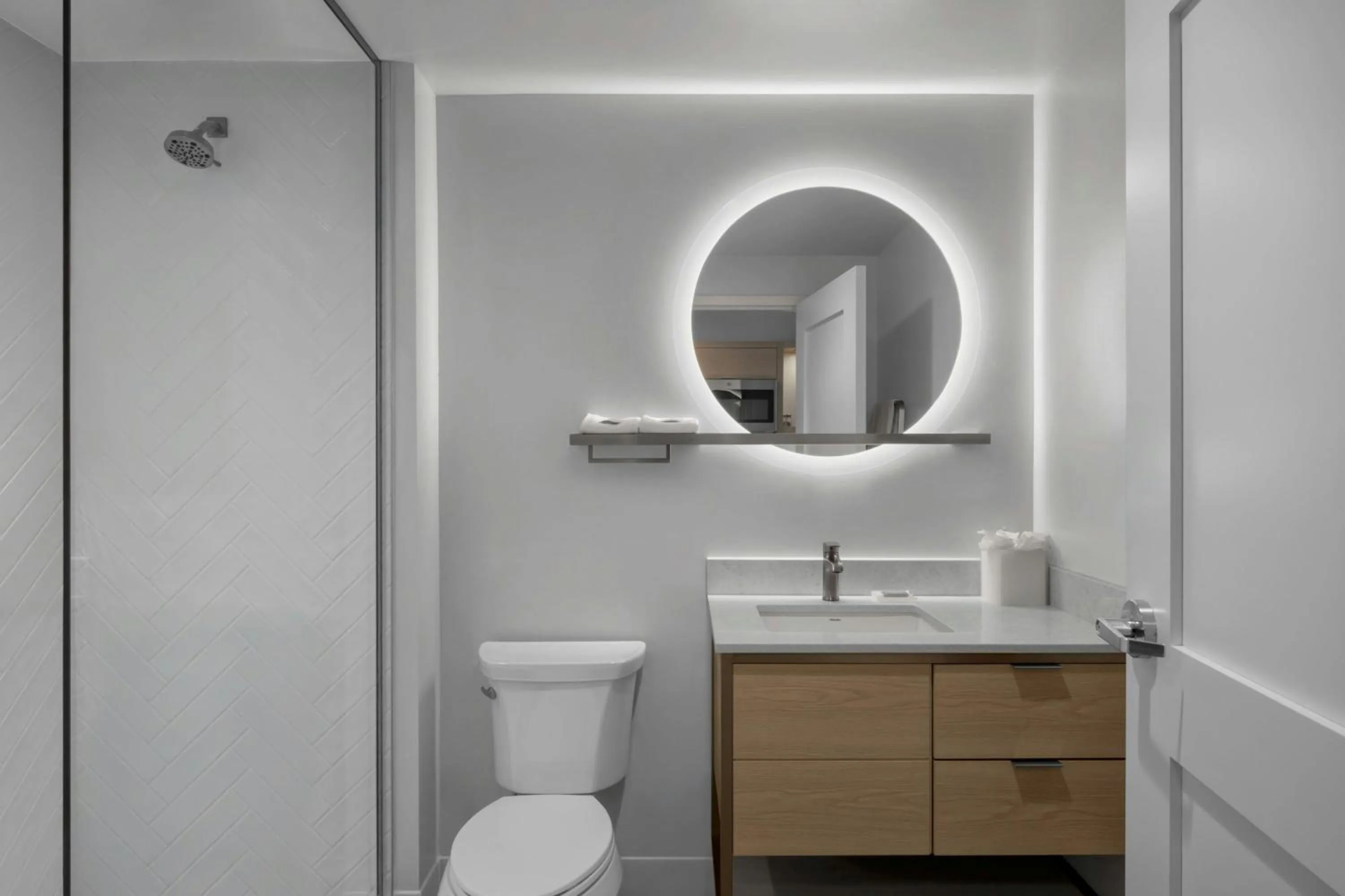 Bathroom in TownePlace Suites by Marriott Nampa