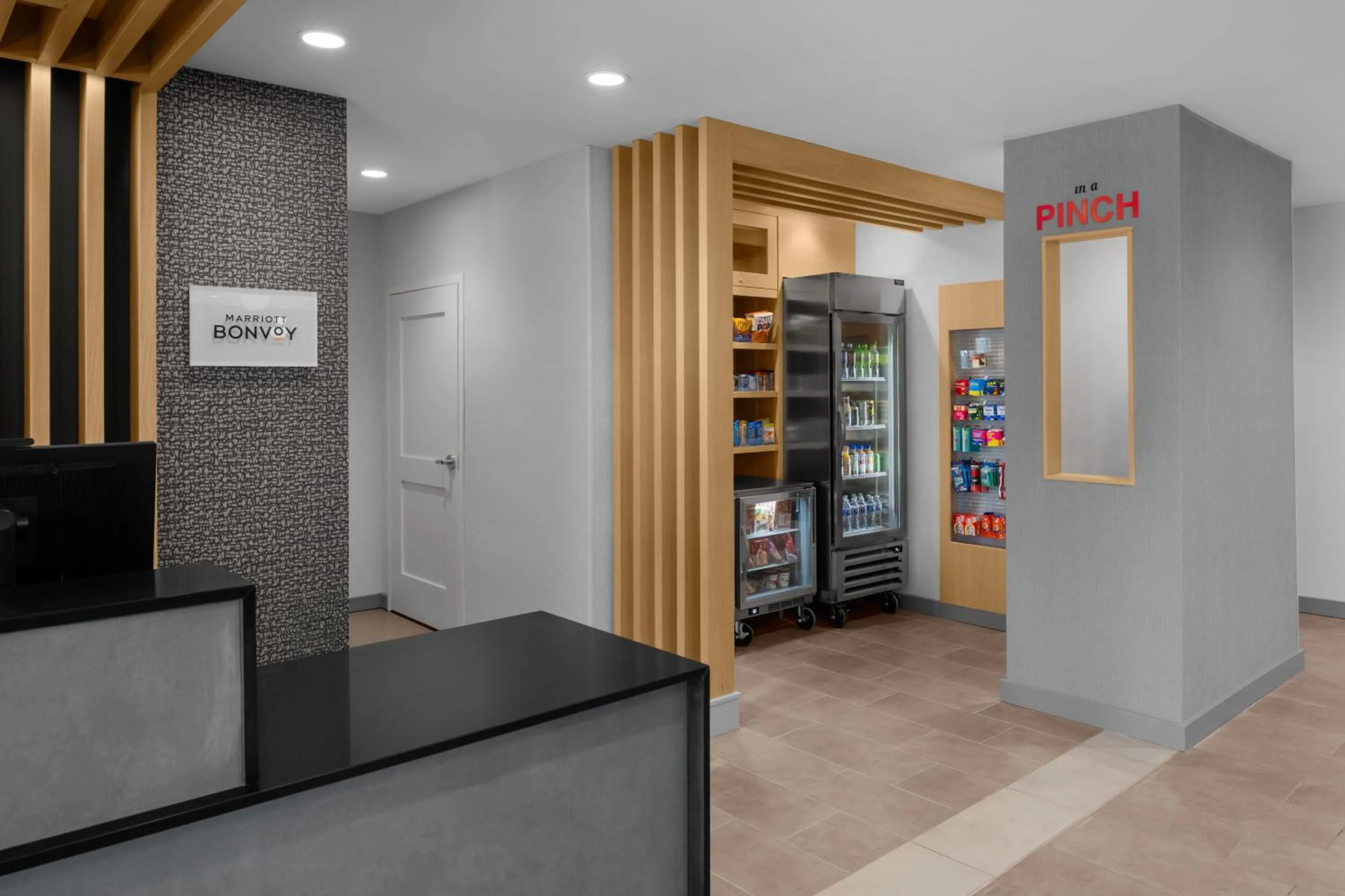 On-site shops in TownePlace Suites by Marriott Nampa