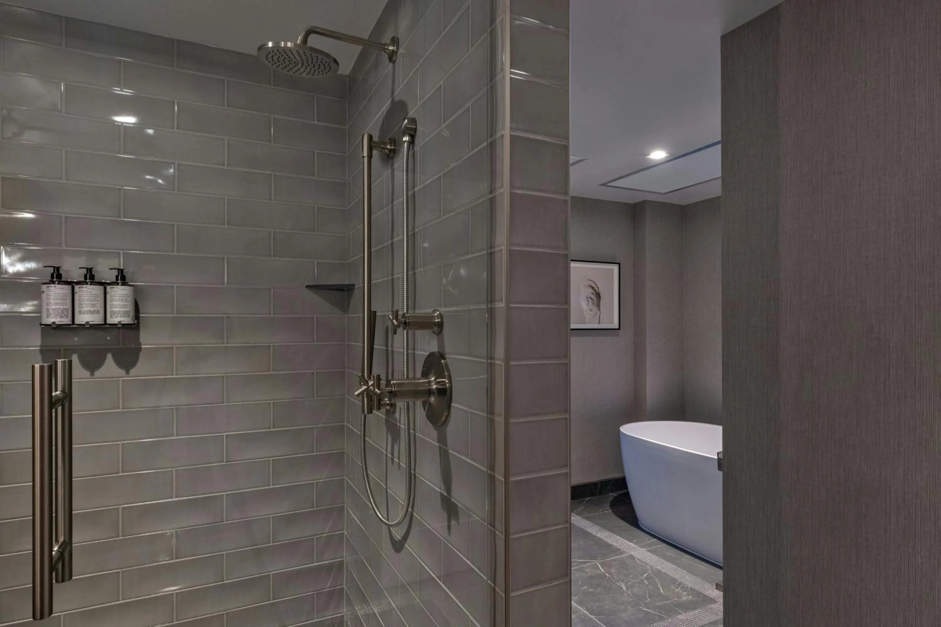 Bathroom in The Vanguard Ann Arbor, Autograph Collection