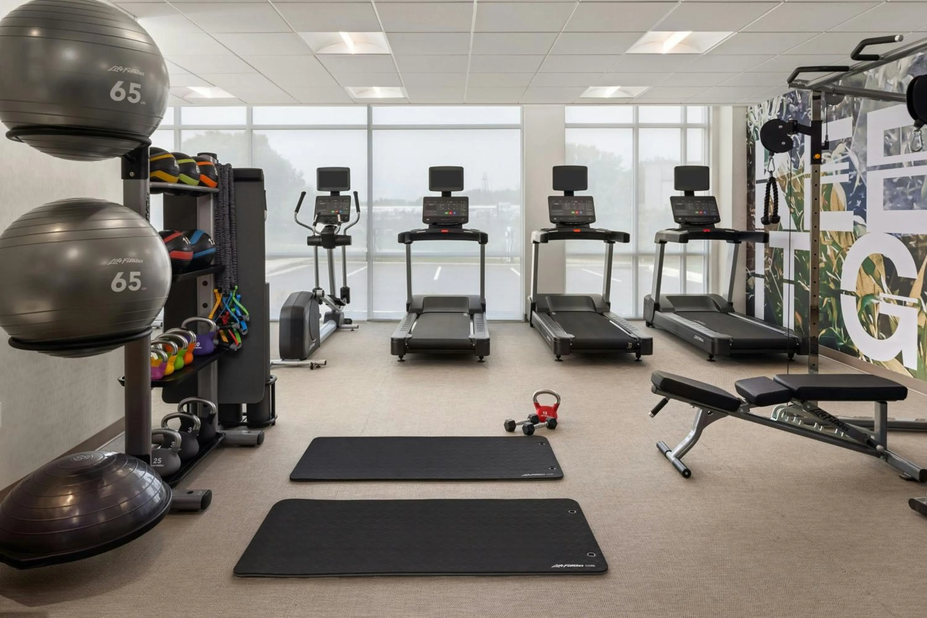 Fitness centre/facilities in SpringHill Suites by Marriott Eau Claire