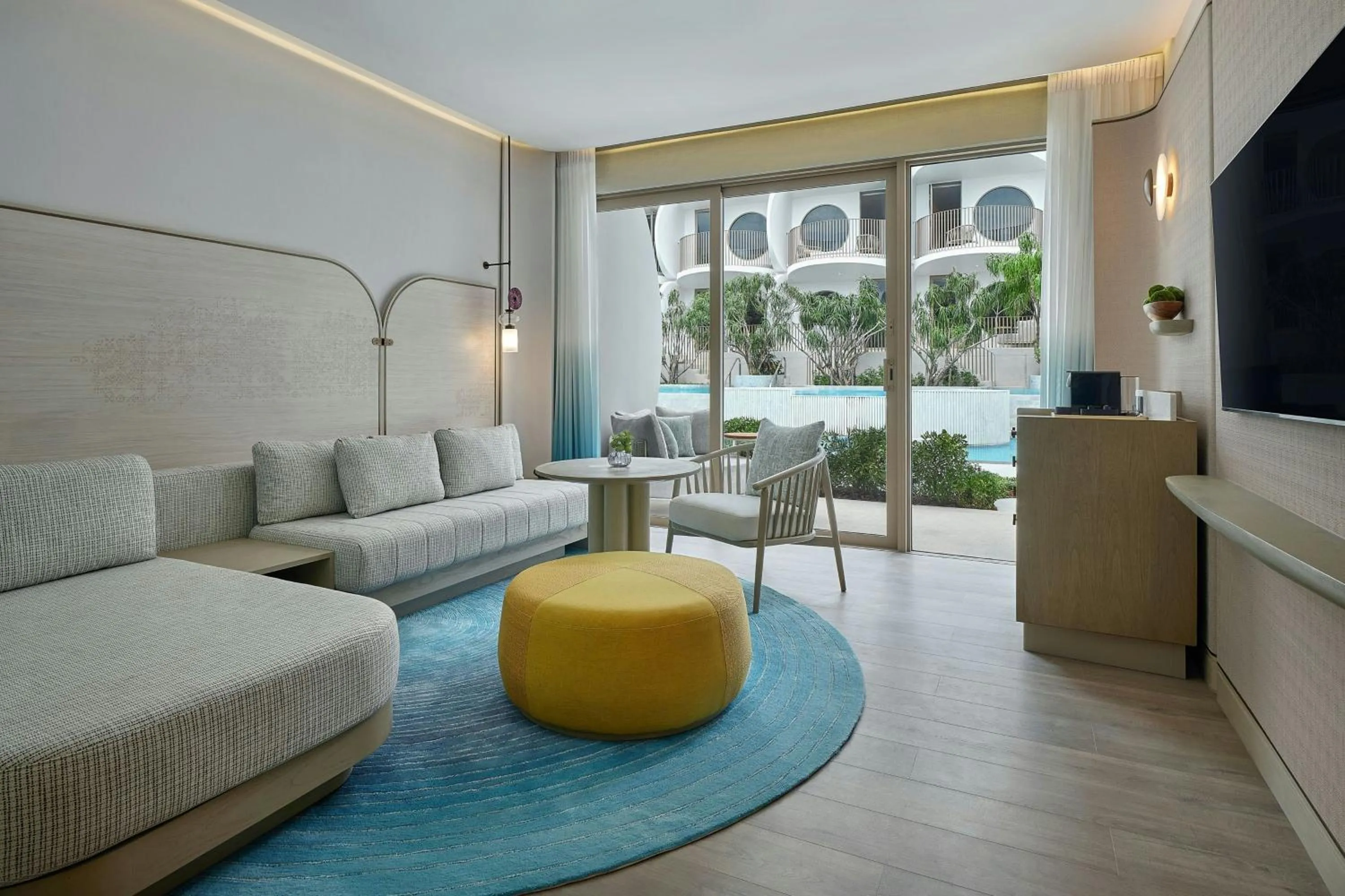 Living room in Veranda Resort Phuket, Autograph Collection