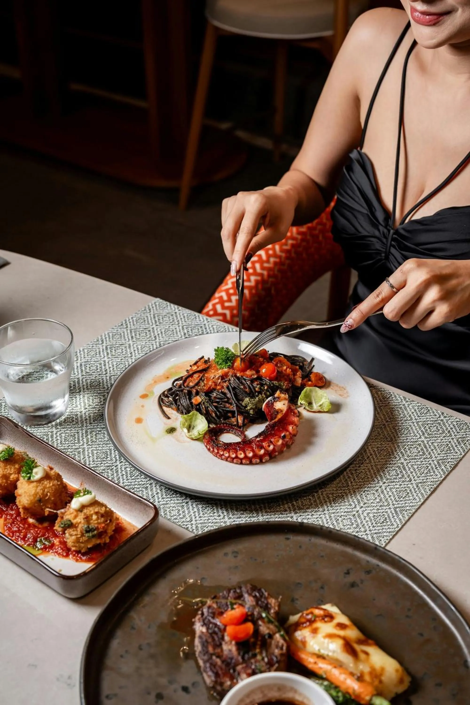 Restaurant/places to eat in Veranda Resort Phuket, Autograph Collection