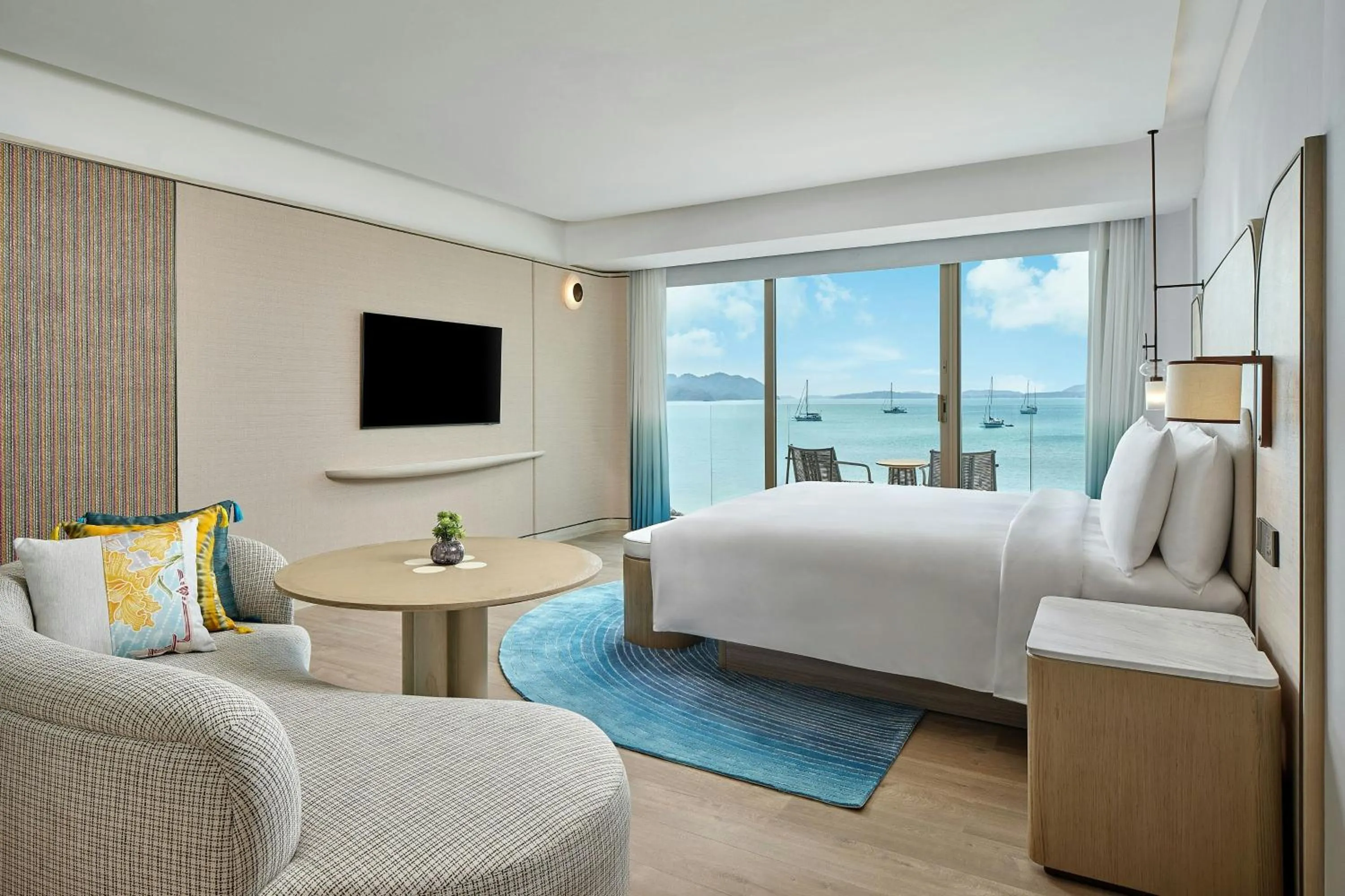 Bedroom, Bed in Veranda Resort Phuket, Autograph Collection