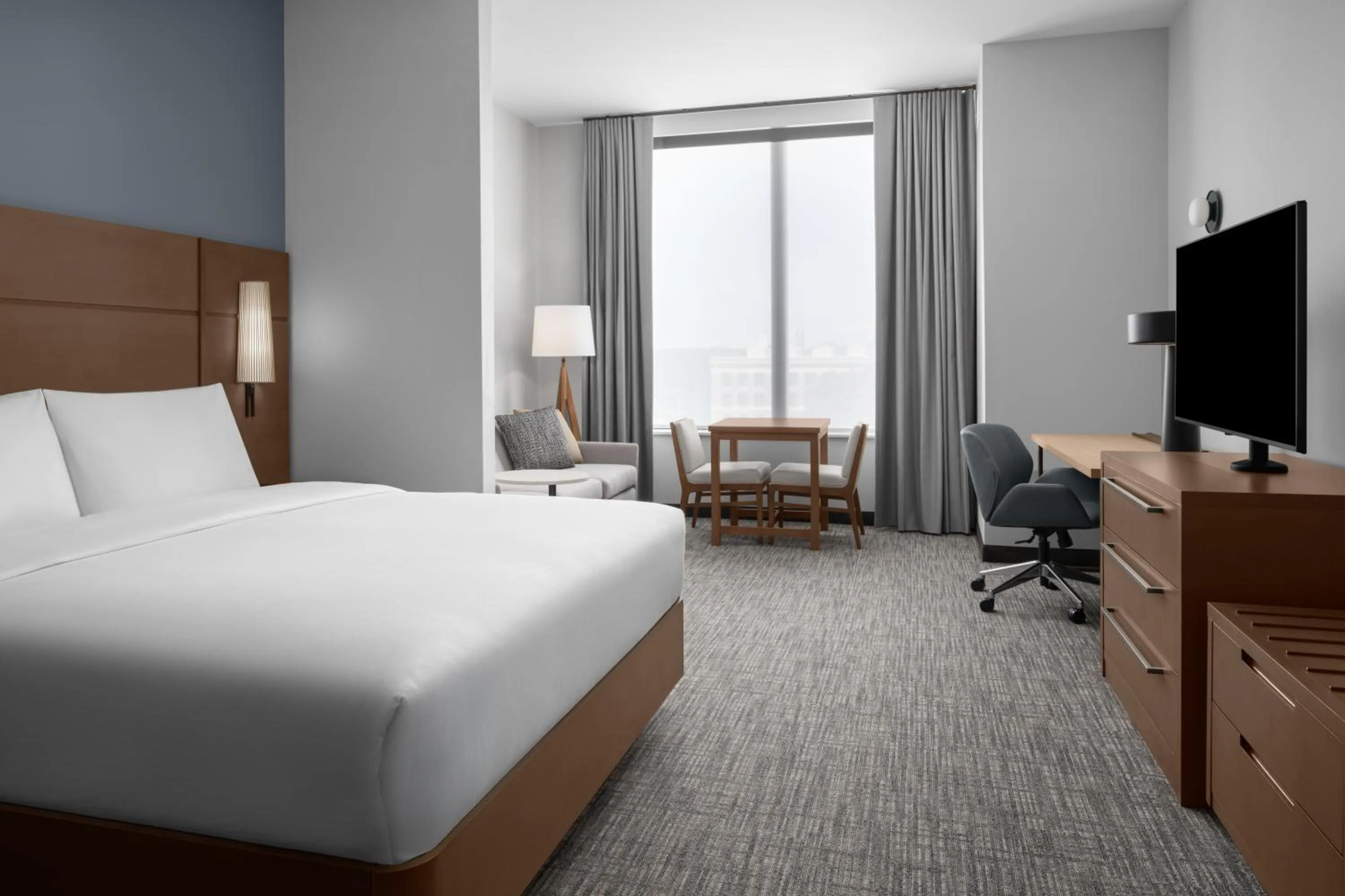 Bed in Residence Inn by Marriott Lincoln Downtown