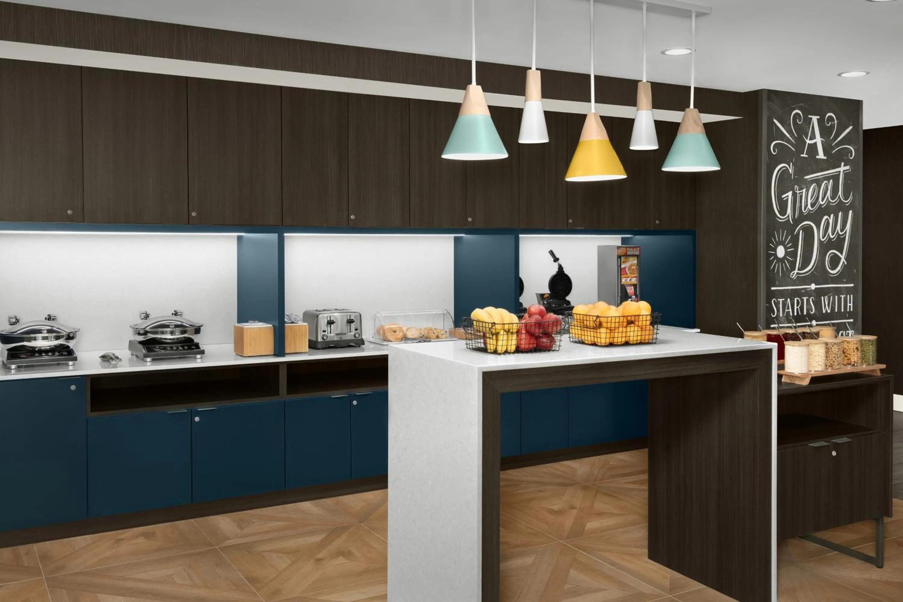 Breakfast in TownePlace Suites By Marriott Lake City