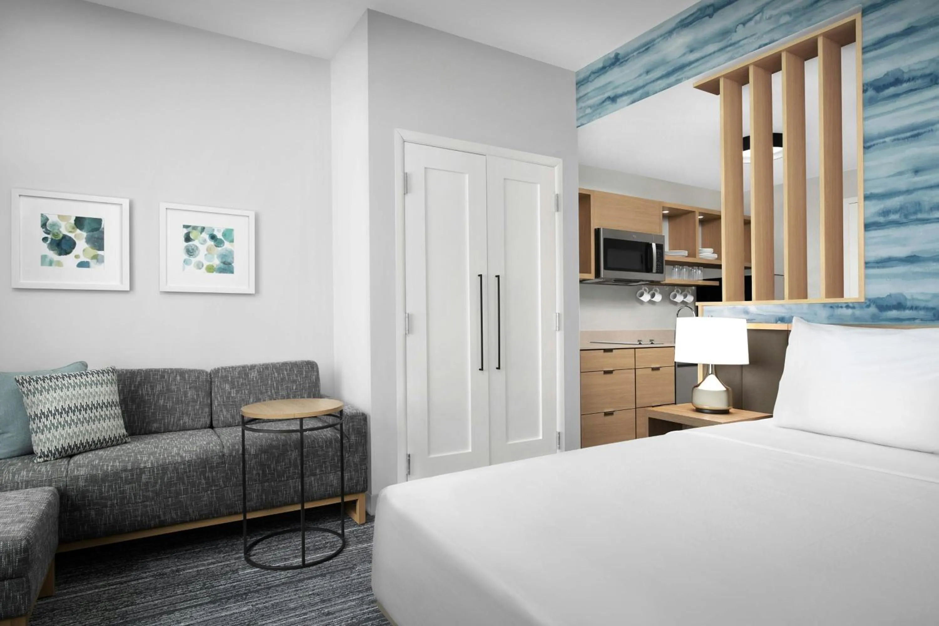 Photo of the whole room, Bed in TownePlace Suites By Marriott Lake City