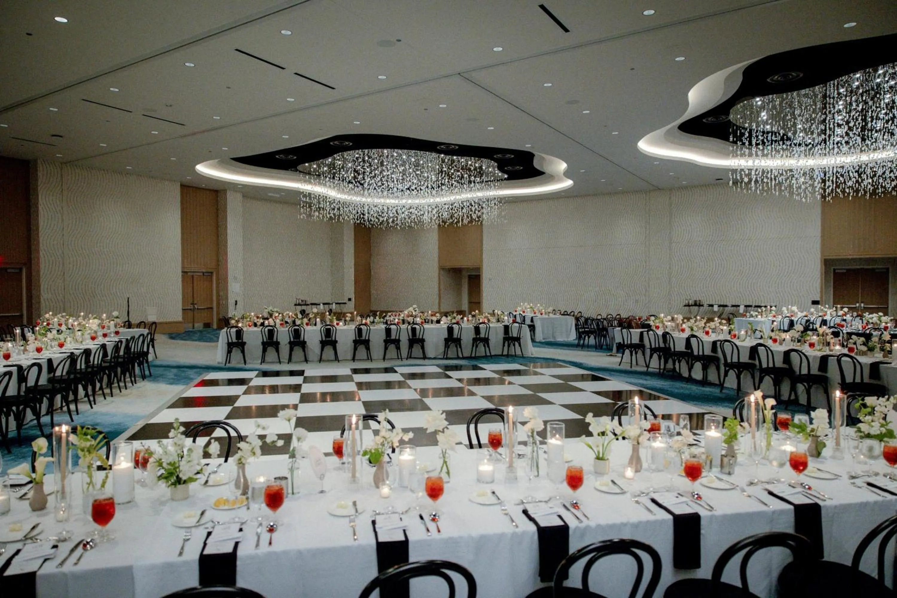 Lobby or reception in Gaylord Pacific Resort & Convention Center