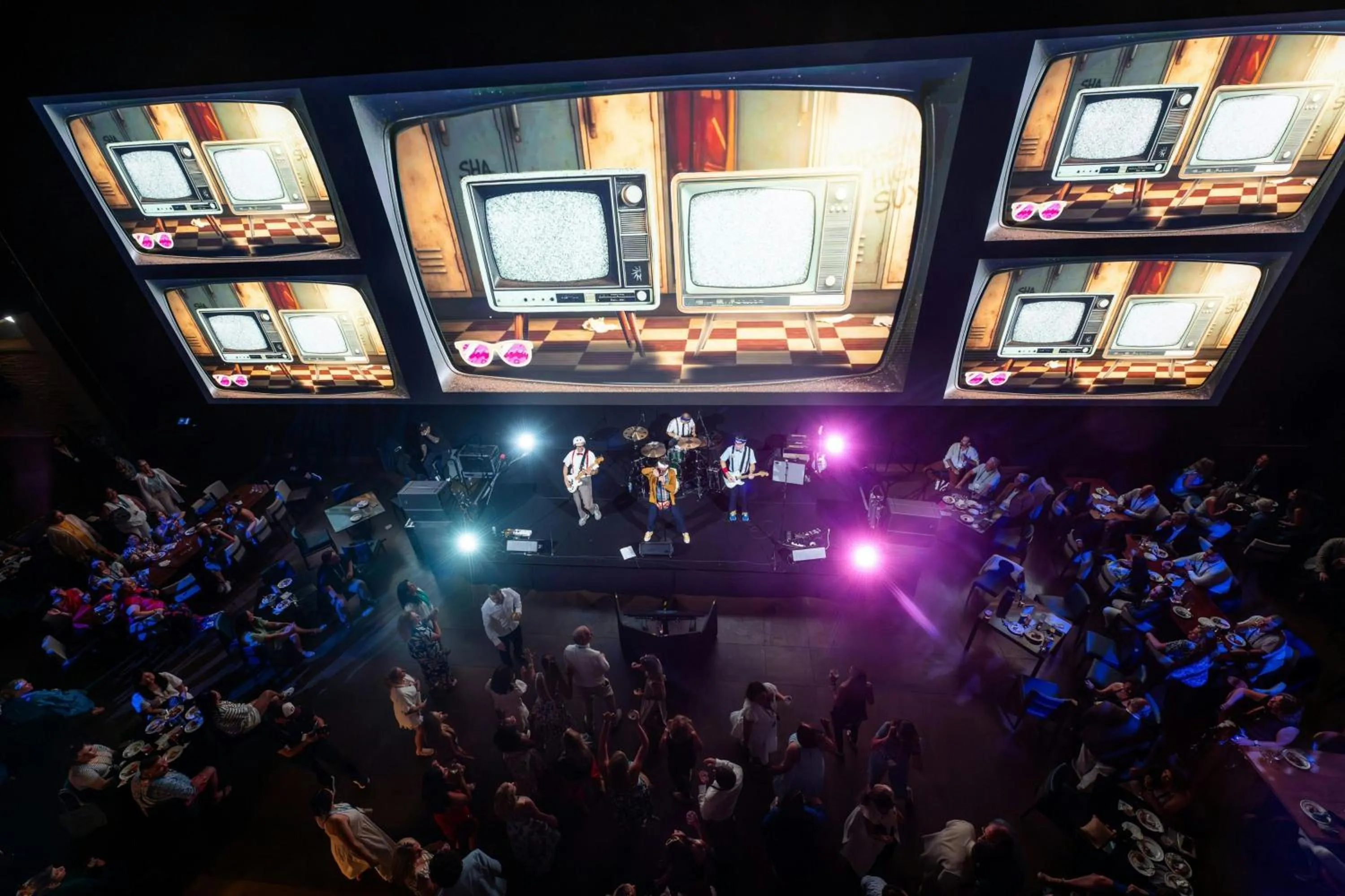 Lounge or bar in Gaylord Pacific Resort & Convention Center