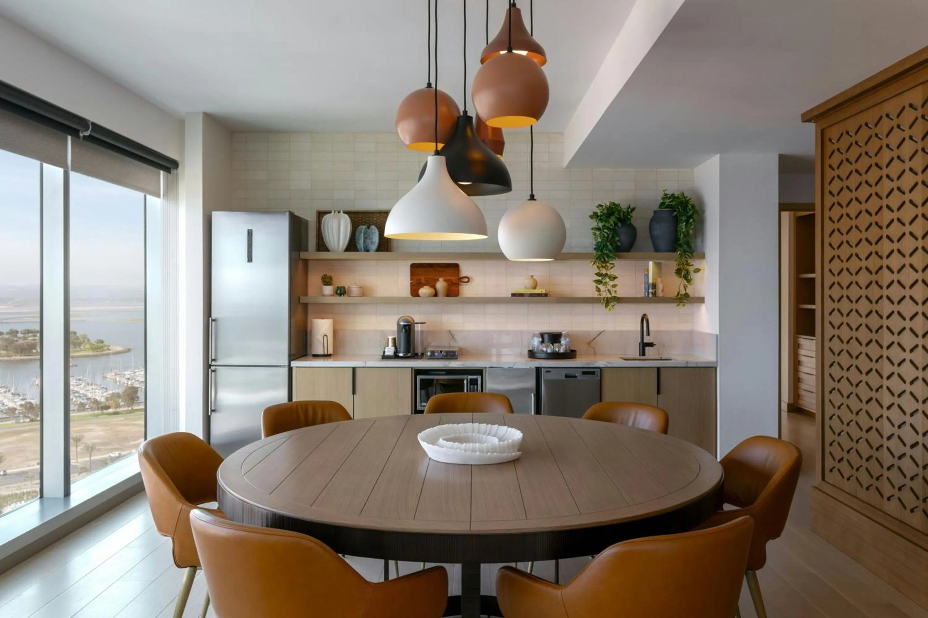 Kitchen or kitchenette in Gaylord Pacific Resort & Convention Center