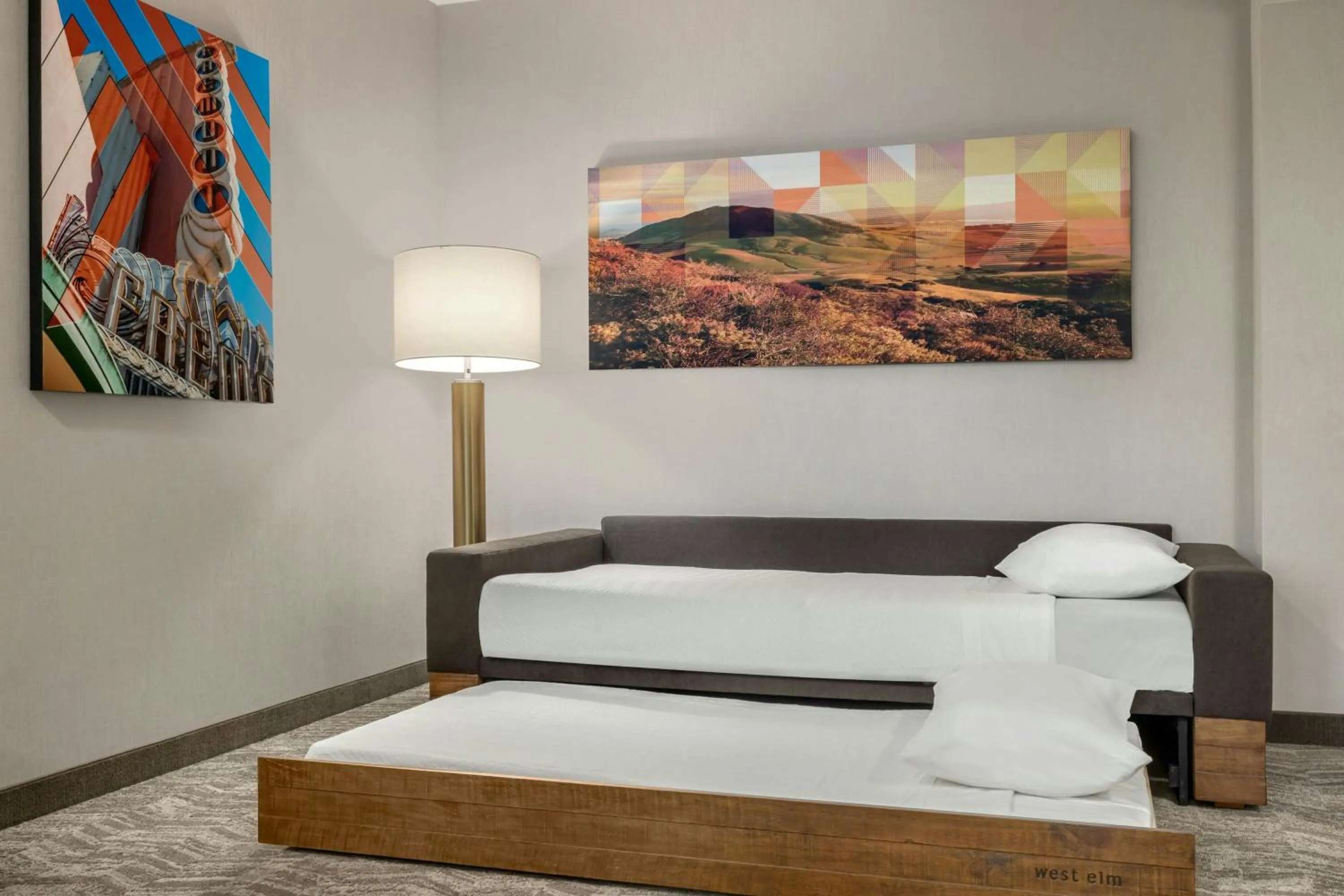 Photo of the whole room, Bed in SpringHill Suites by Marriott San Luis Obispo