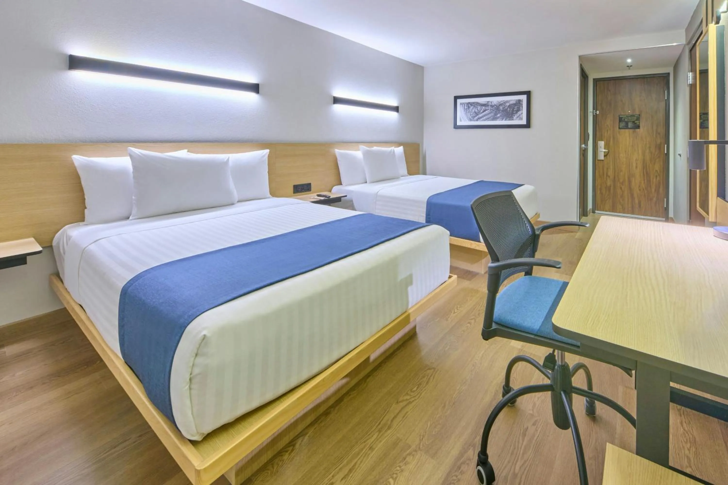 Photo of the whole room, Bed in City Express by Marriott Tijuana El Florido