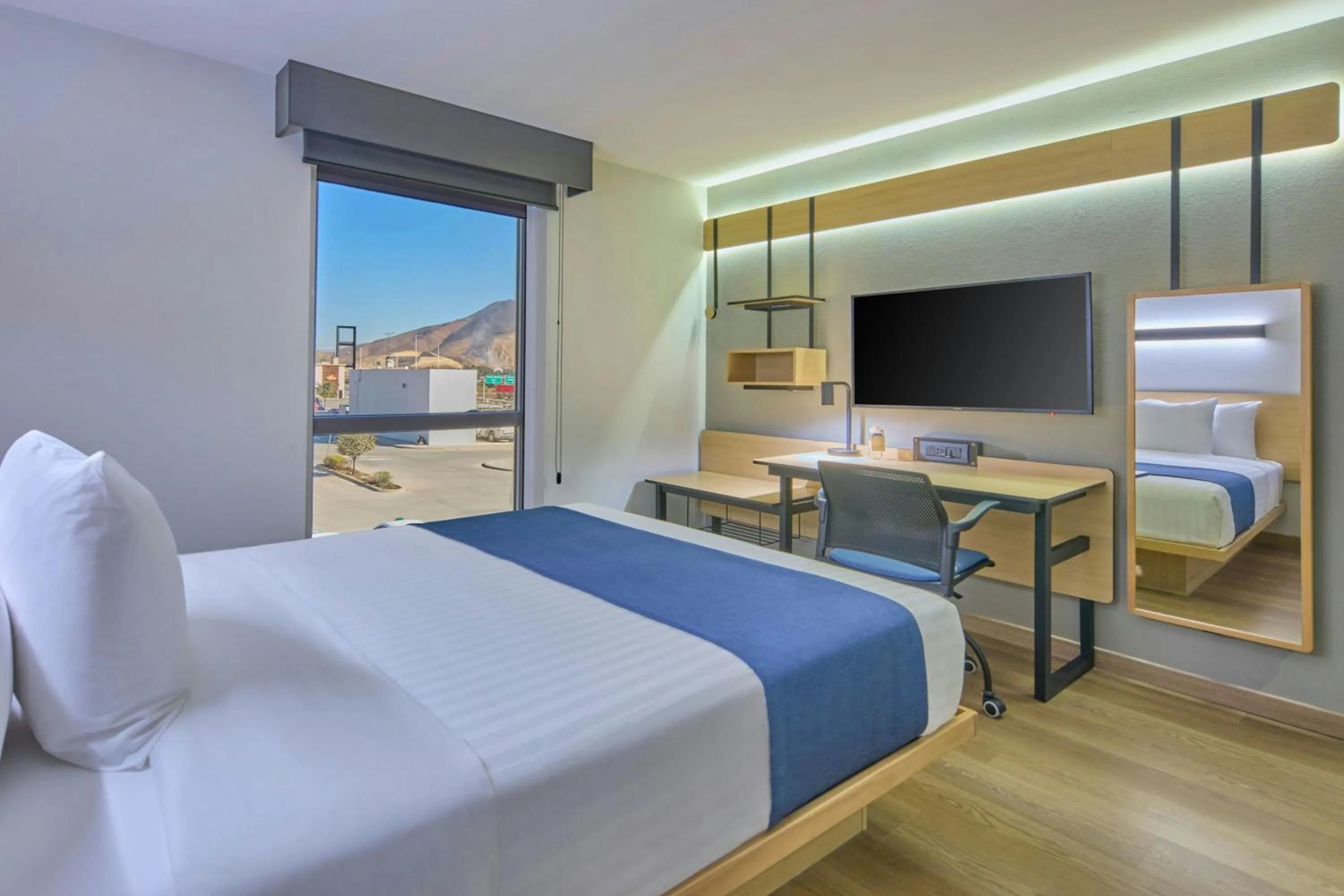 Photo of the whole room, Bed in City Express by Marriott Tijuana El Florido