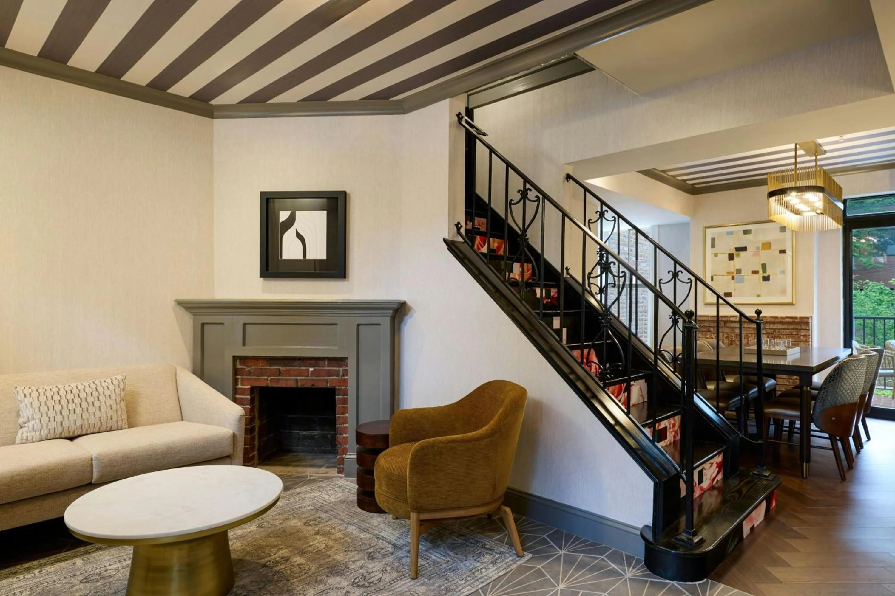 Living room in Canal House of Georgetown a Tribute Portfolio Hotel Georgetown, Washington D.C.