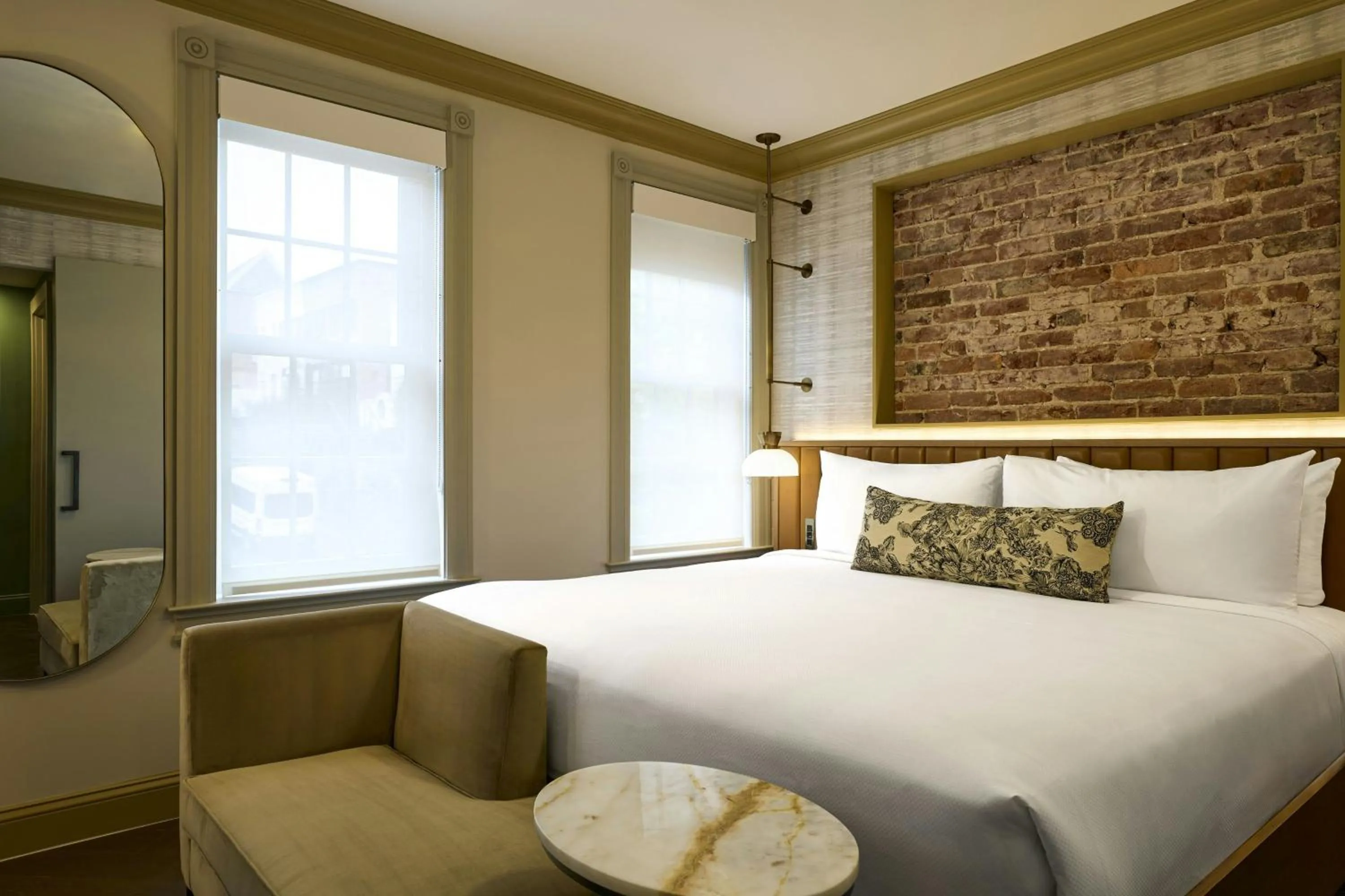 Bedroom, Bed in Canal House of Georgetown a Tribute Portfolio Hotel Georgetown, Washington D.C.