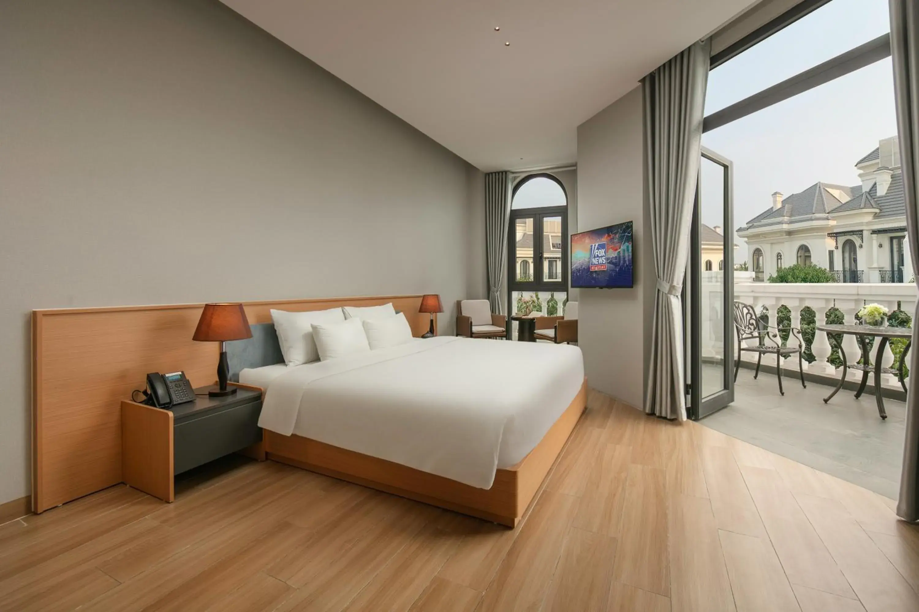 Suite with Balcony in PCA HOTEL 1 - Vinhomes Ocean Park Suite with Balcony in PCA HOTEL 1 - Vinhomes Ocean Park