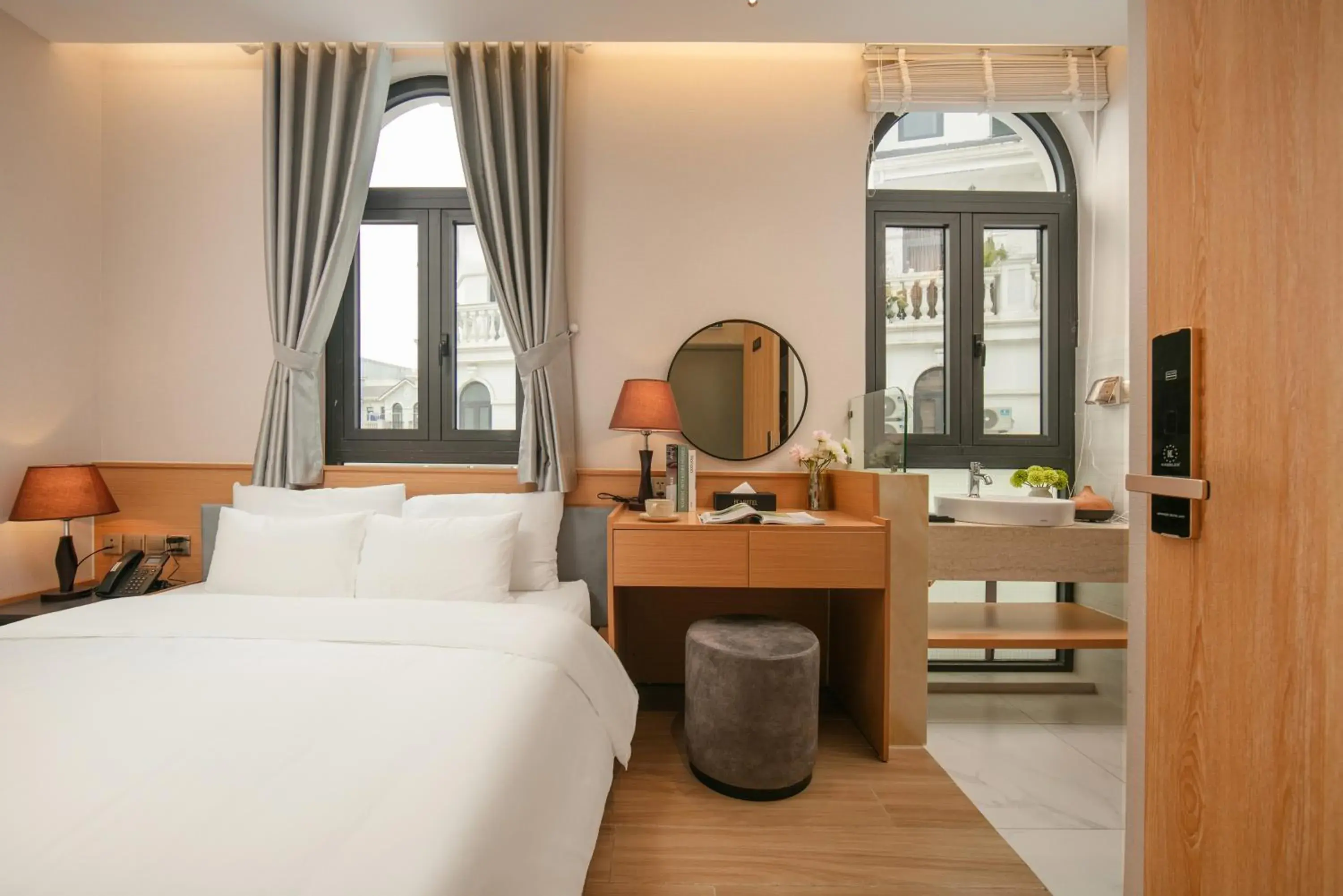 Standard Double Room in PCA HOTEL 1 - Vinhomes Ocean Park Standard Double Room in PCA HOTEL 1 - Vinhomes Ocean Park