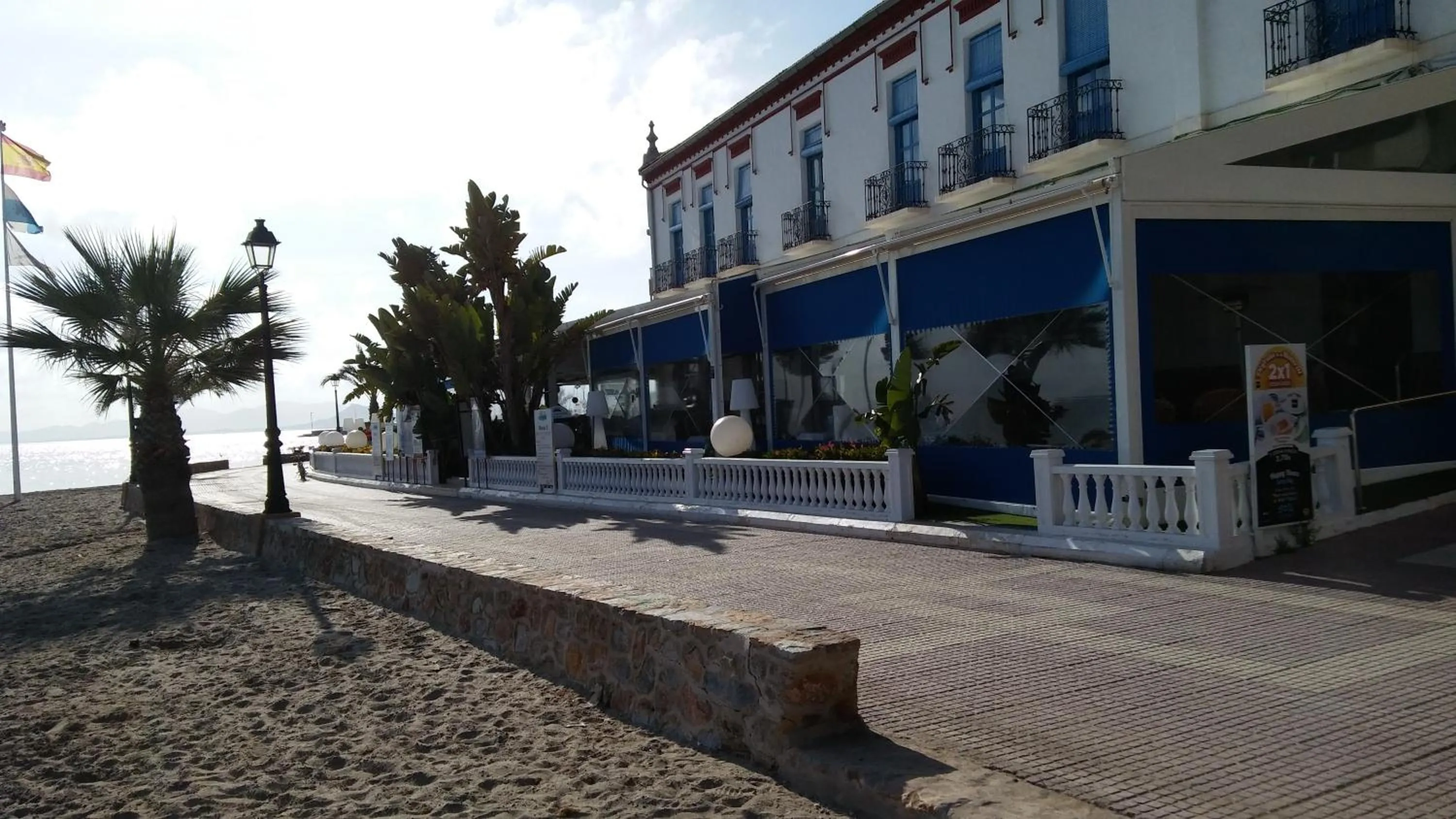 Restaurant/places to eat in Balneario La Encarnacion
