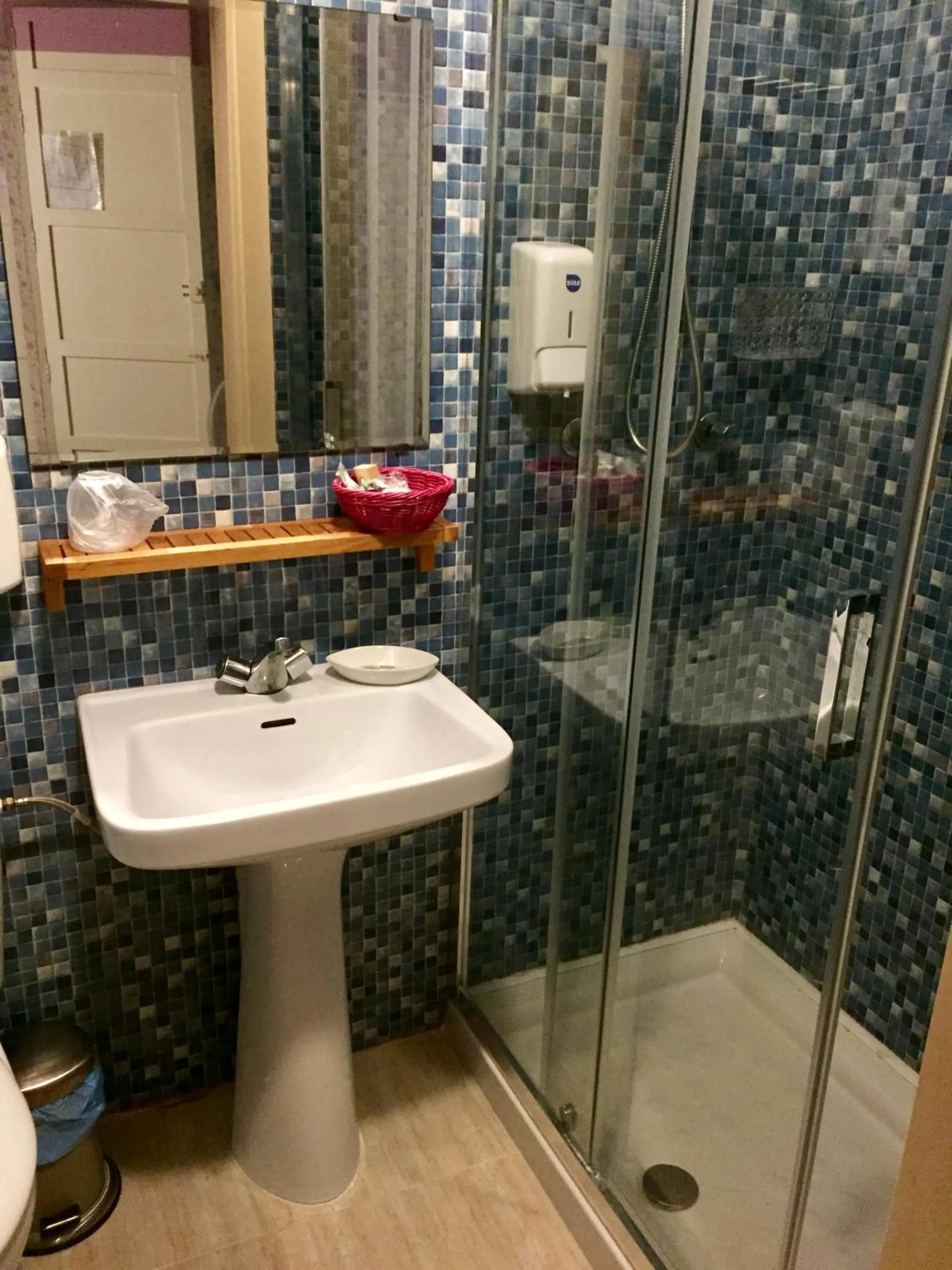 Toilet in Balneario La Encarnacion