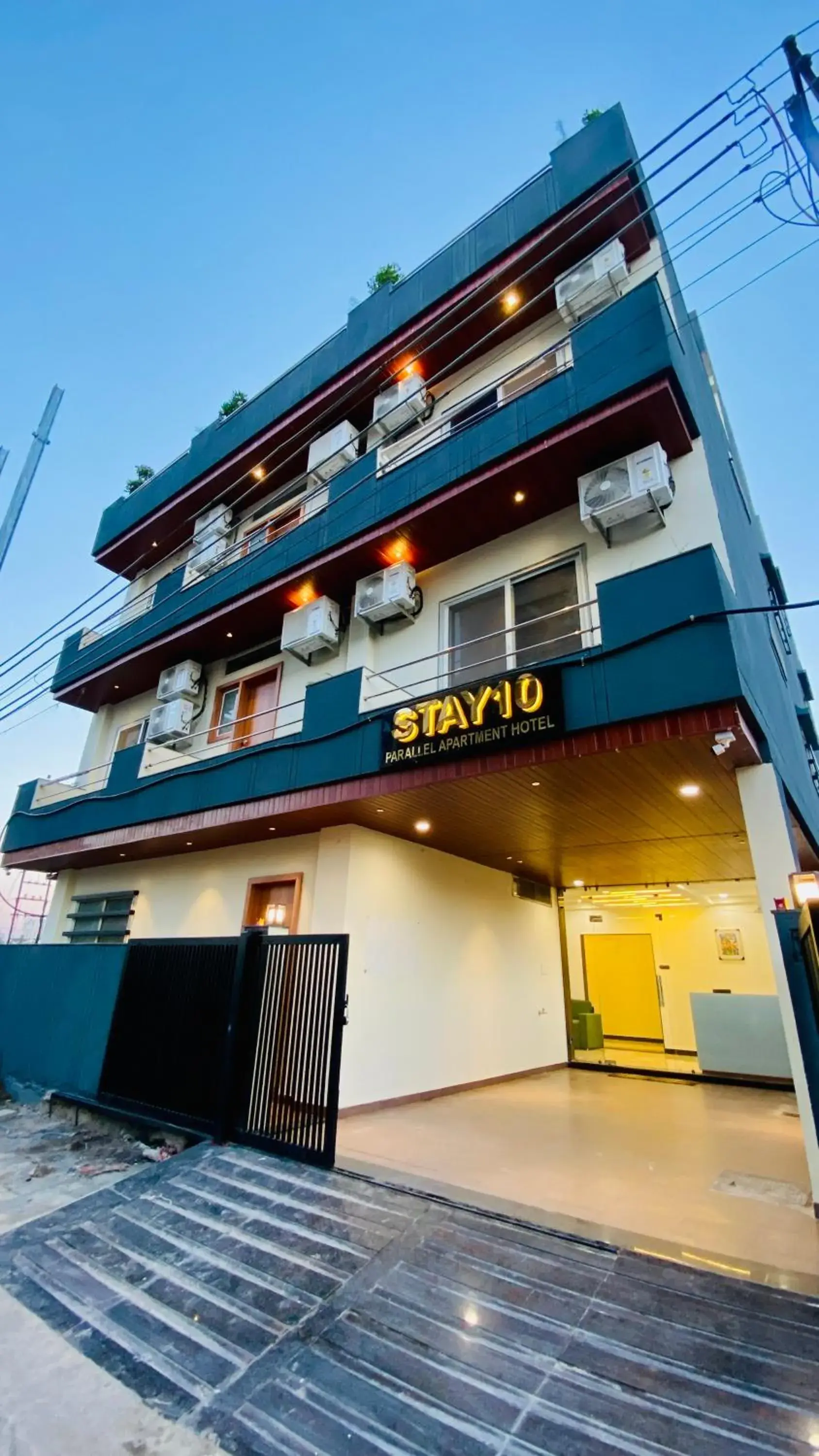 Stay 10 Parallel Apartment Hotel Stay 10 Parallel Apartment Hotel