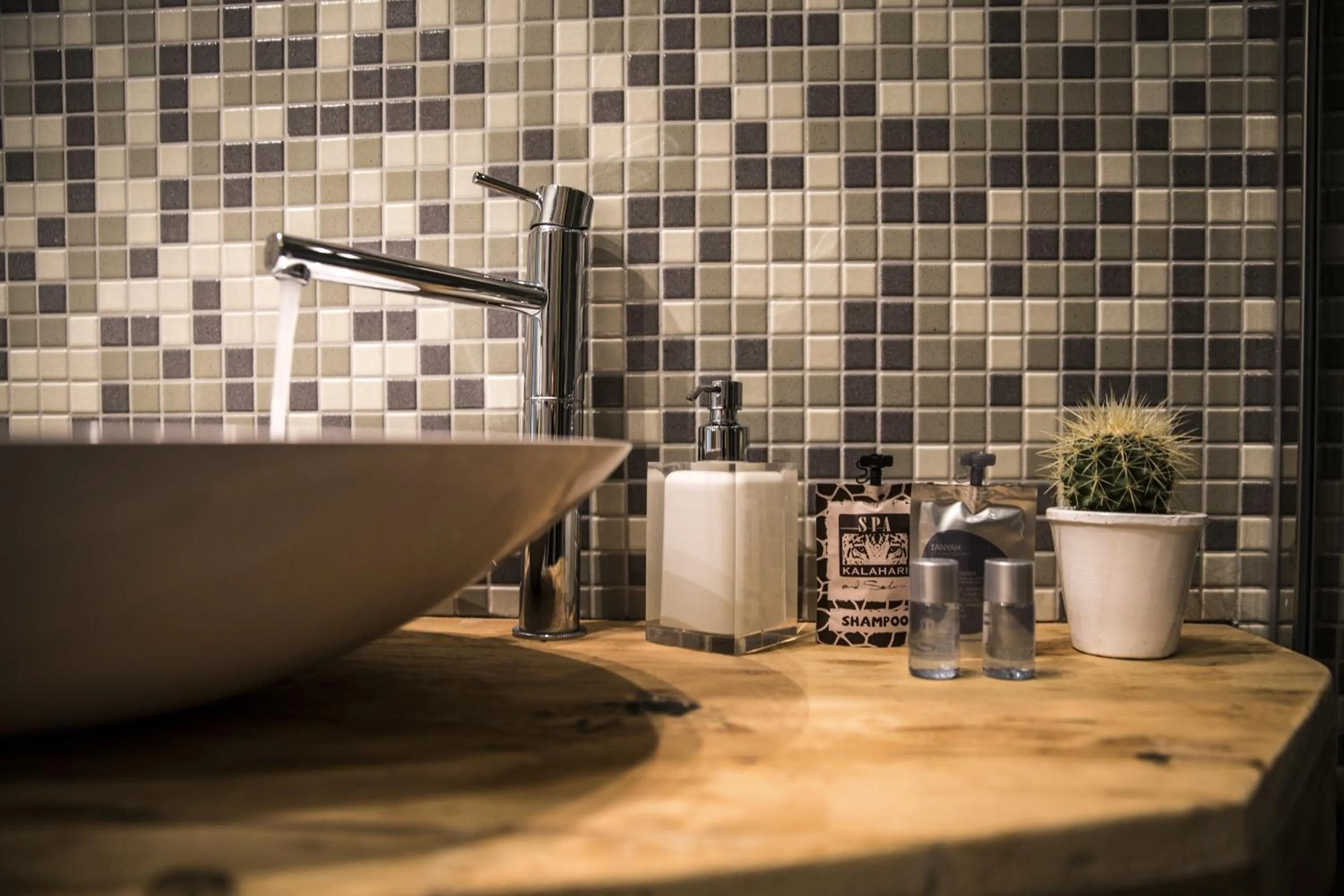 Bathroom in Serendipity Rooms