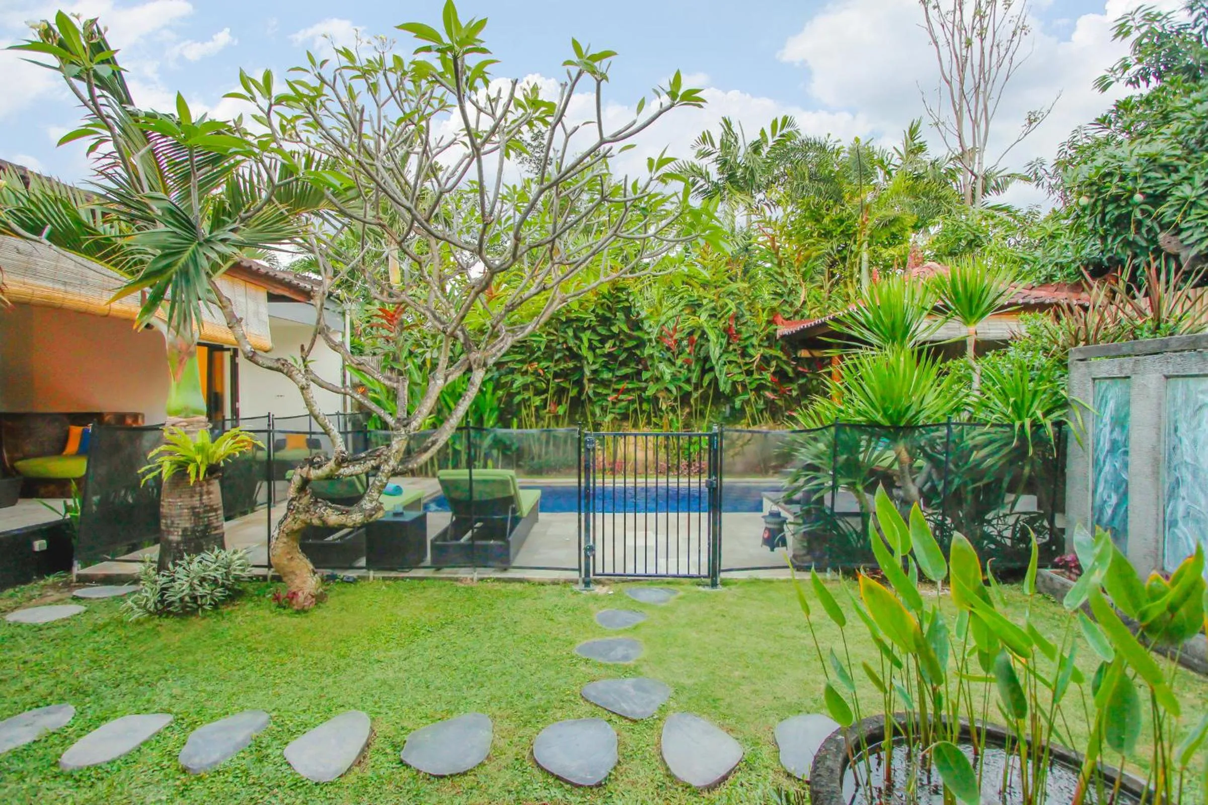 Day in Villa Bali Caviar