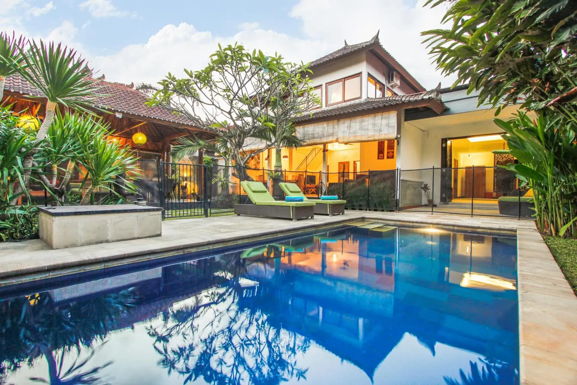 Four-Bedroom Private Villa with Private Pool in Villa Bali Caviar Four-Bedroom Private Villa with Private Pool in Villa Bali Caviar