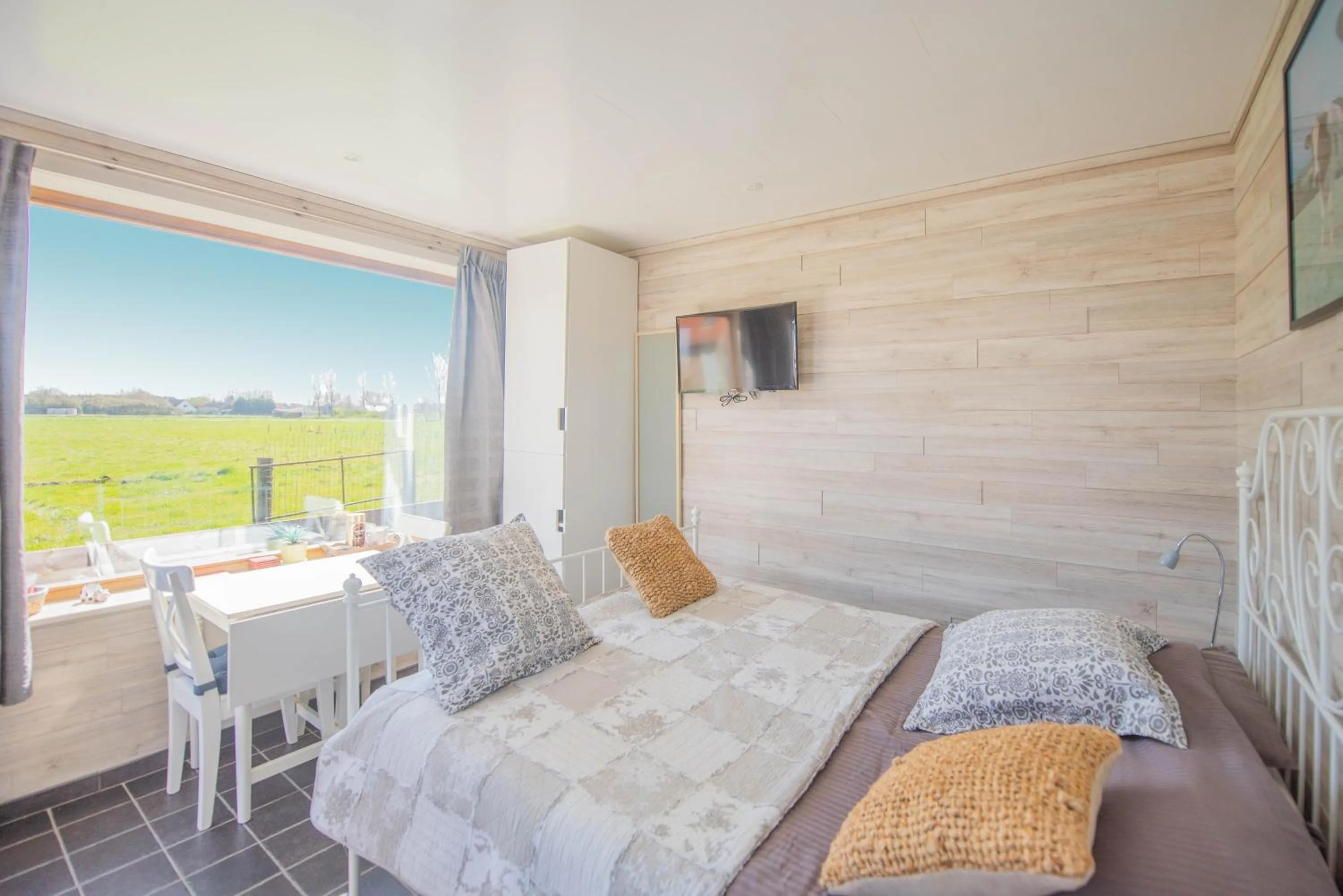 Bed in B&B De Kleine Prins