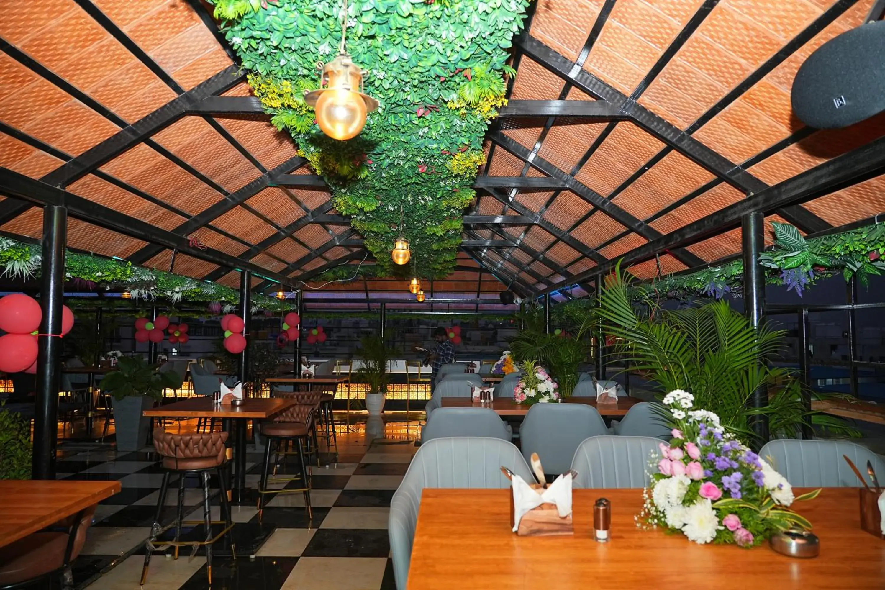 Restaurant/places to eat in Hotel Grand Kasturi Restaurant/places to eat in Hotel Grand Kasturi