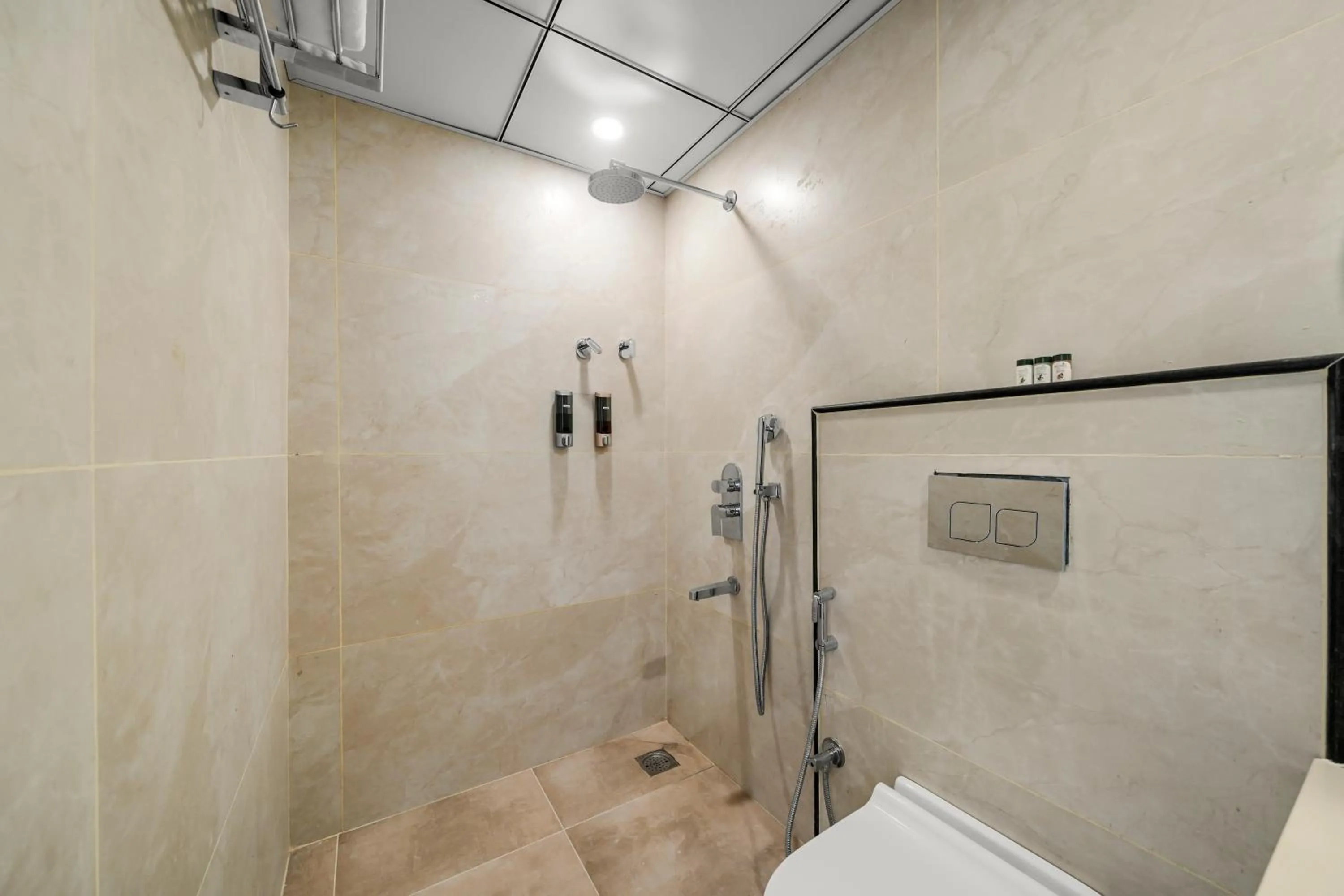 Toilet in Hotel Grand Kasturi