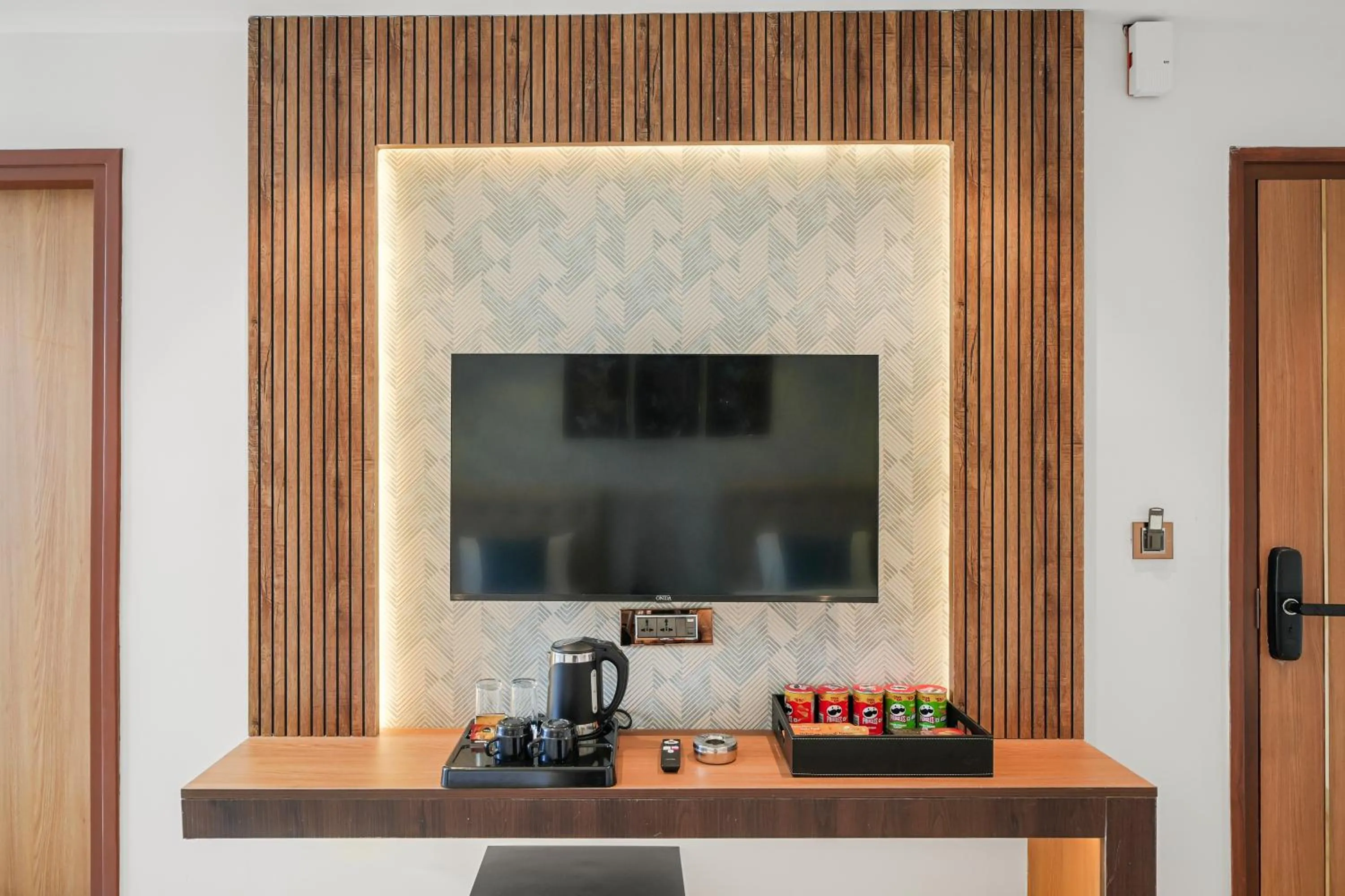 TV and multimedia in Hotel Grand Kasturi