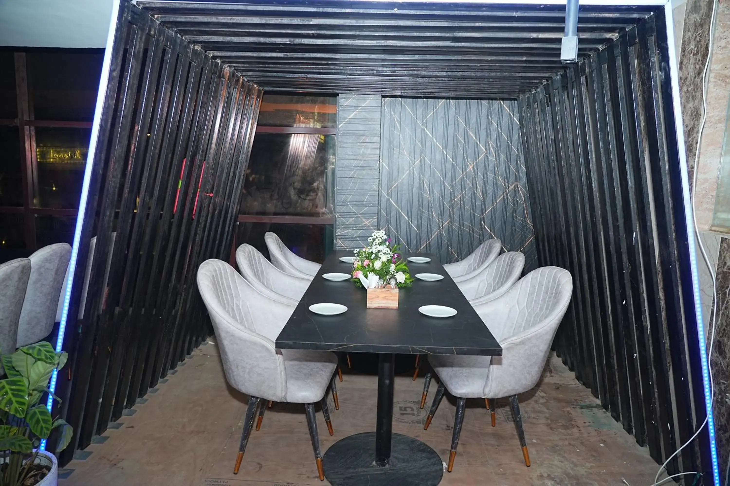 Restaurant/places to eat in Hotel Grand Kasturi Restaurant/places to eat in Hotel Grand Kasturi