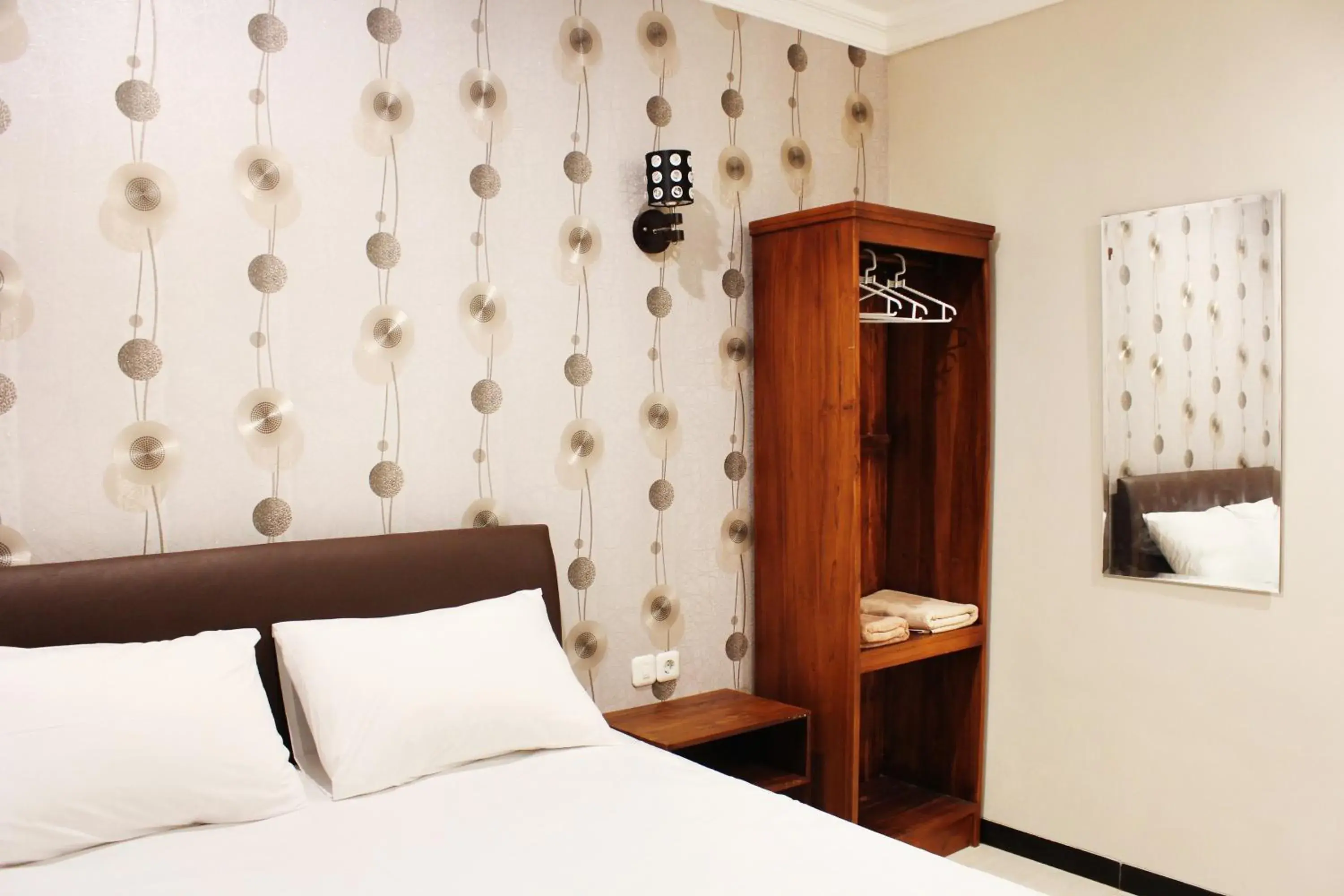 Bedroom, Bed in House of Dharmawan Bedroom, Bed in House of Dharmawan