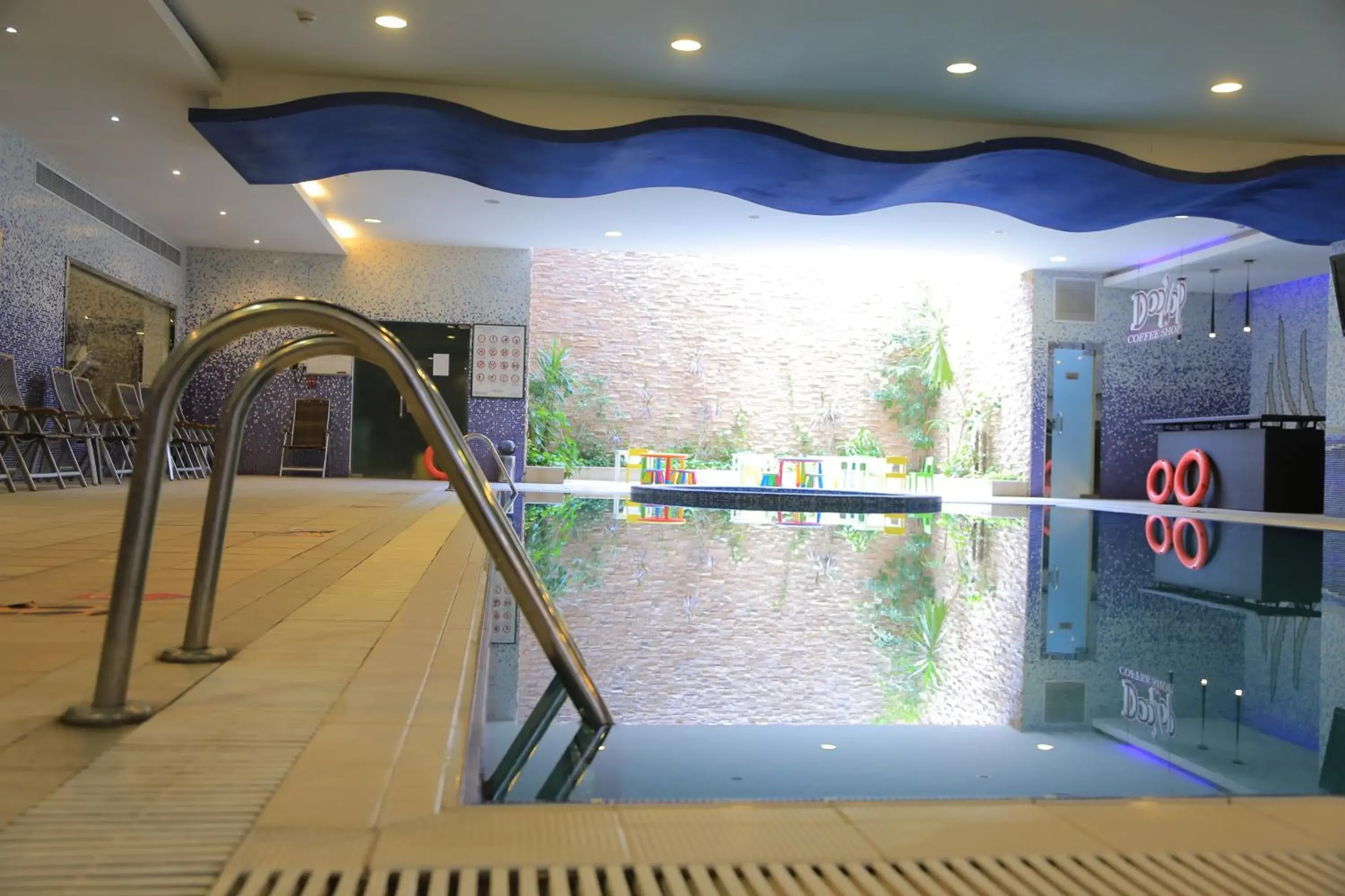 Swimming pool in Corp Al Khobar Corniche Hotel Swimming pool in Corp Al Khobar Corniche Hotel